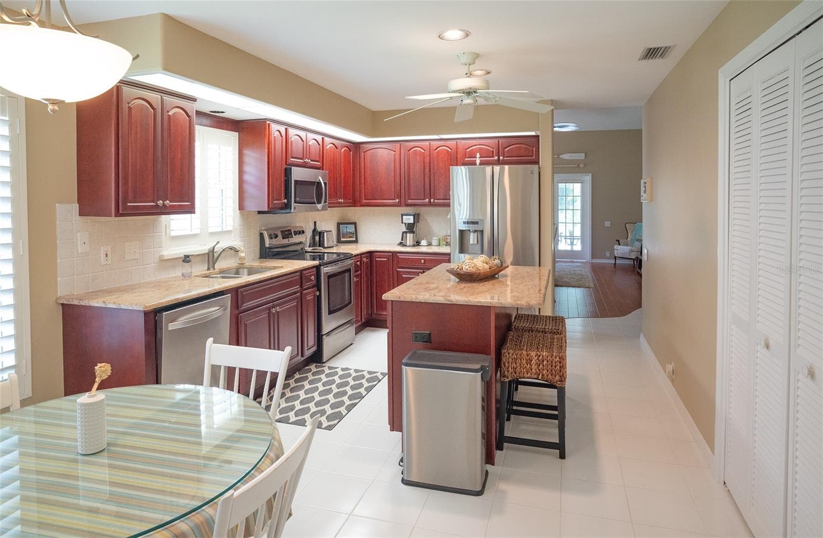 Single Family Residence at 8351 CREEKVIEW LN, ENGLEWOOD, photo 11 of 51