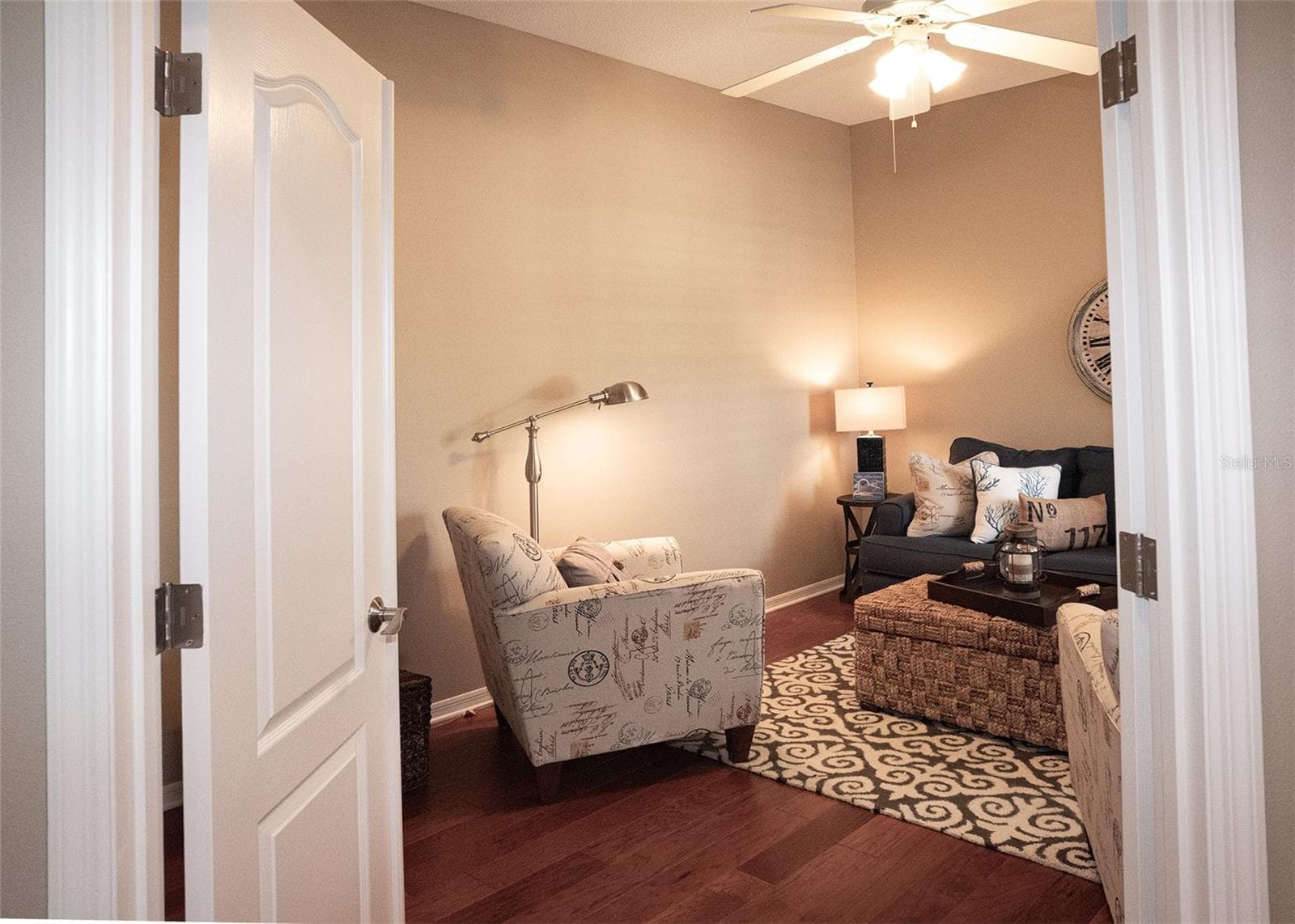 Double door entrance to 3rd bedroom - 8351 CREEKVIEW LN, ENGLEWOOD