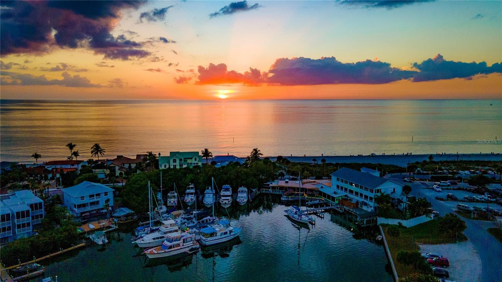 Sunset at Englewood Harbor - 8351 CREEKVIEW LN, ENGLEWOOD