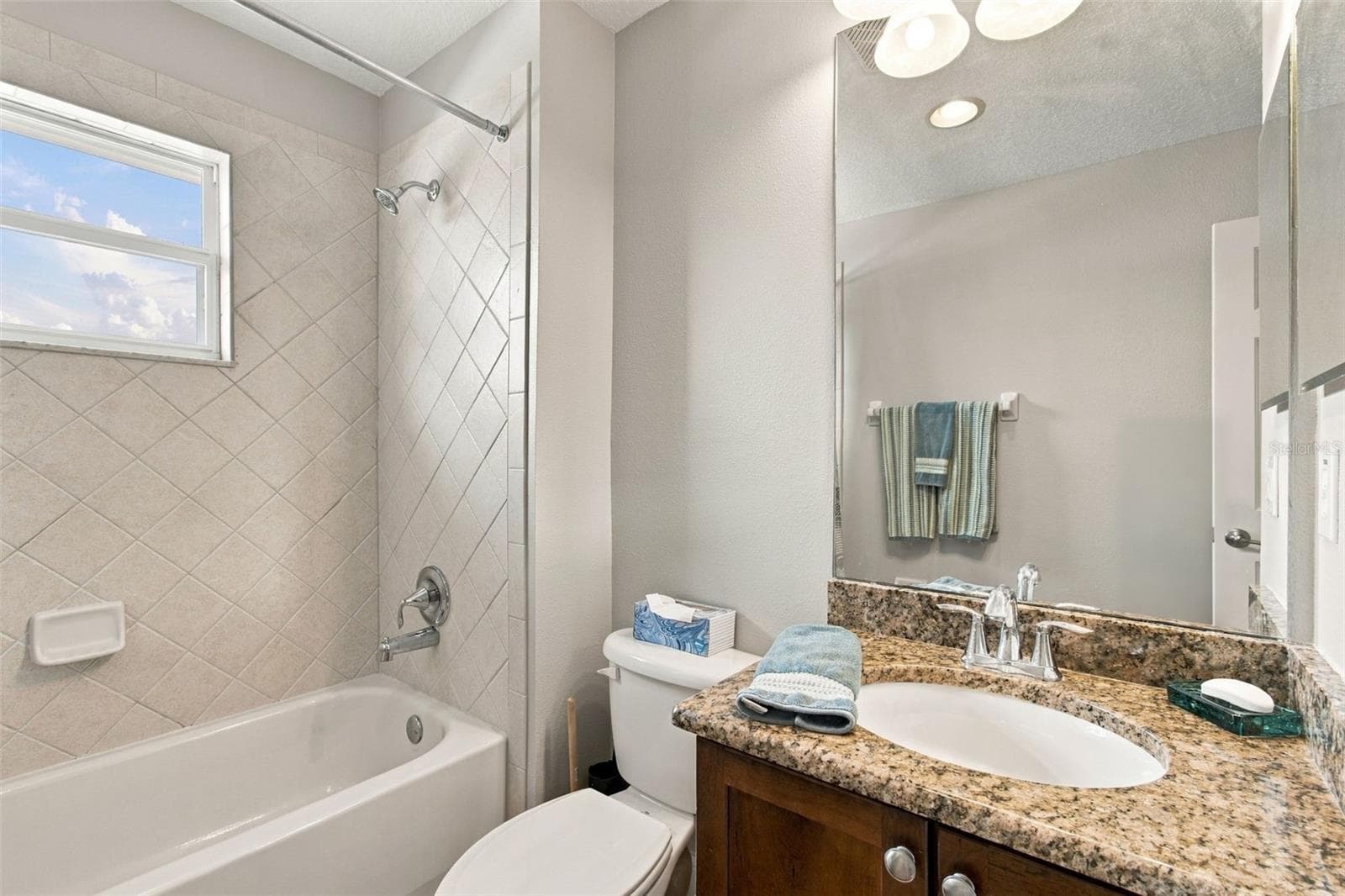 Bathroom Four - 3335 STONEGATE FALLS DR, LAND O LAKES