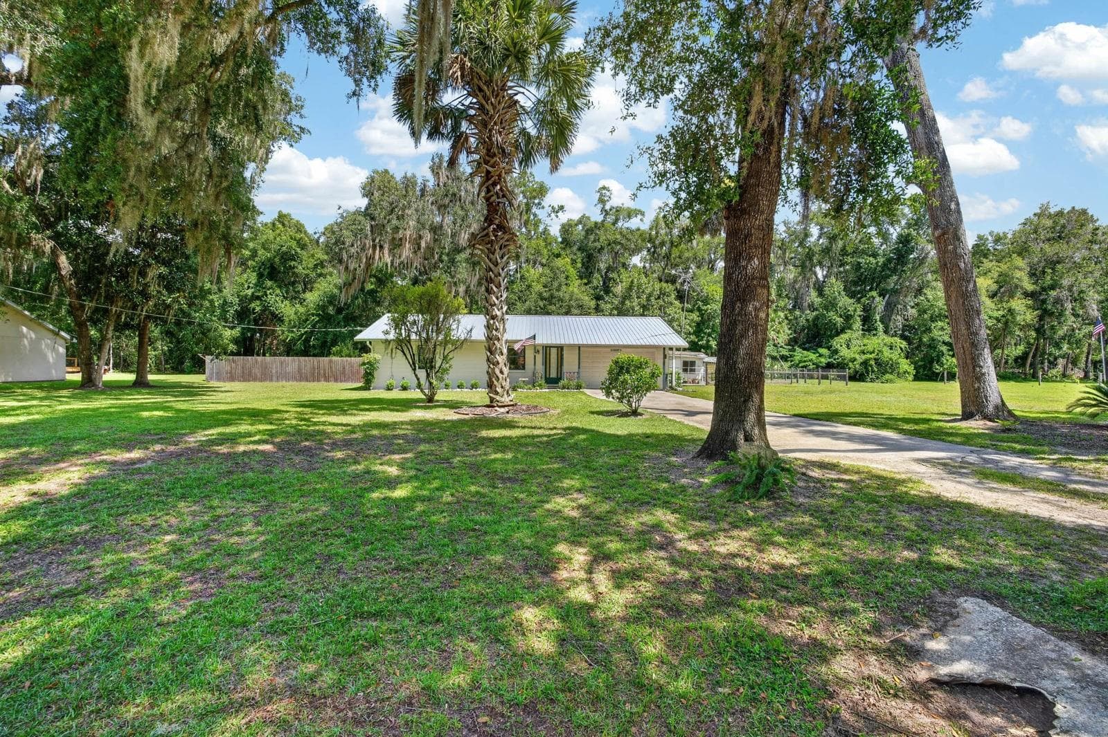 Single Family Residence at 104 WOODCREST AVE, SATSUMA, photo 7 of 66