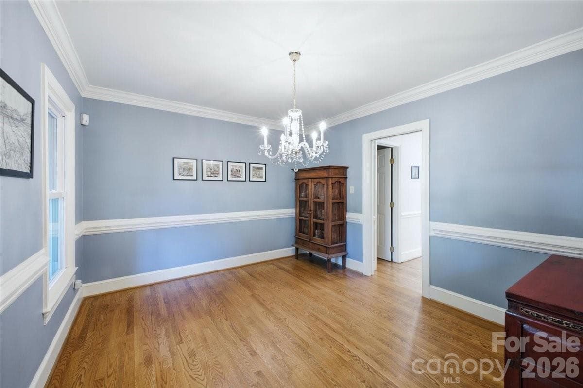Single Family Residence at 10141 Hanover Glen Road, Charlotte, photo 12 of 31