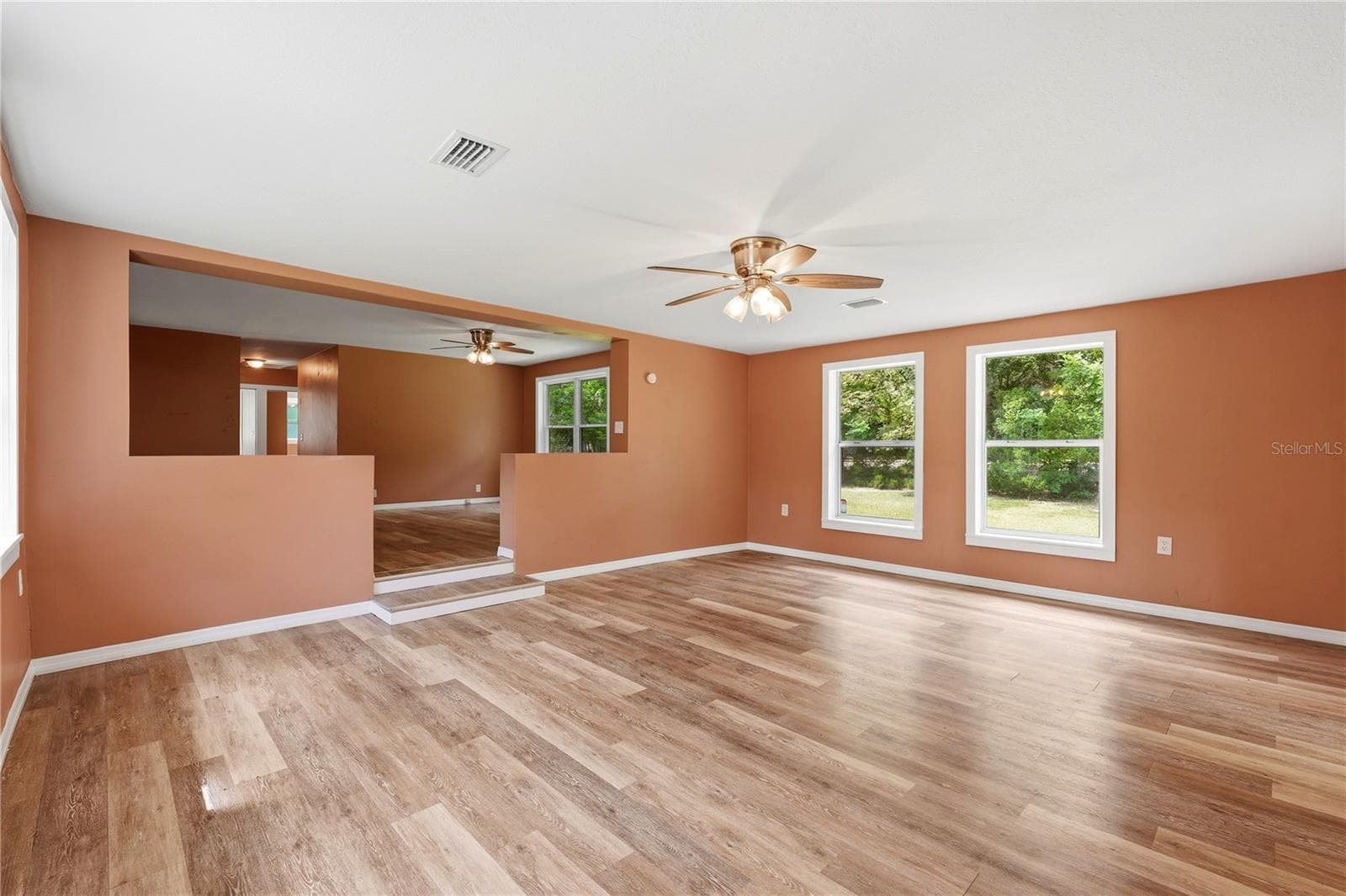 Single Family Residence at 752 N STATE ROAD 21, MELROSE, photo 10 of 37