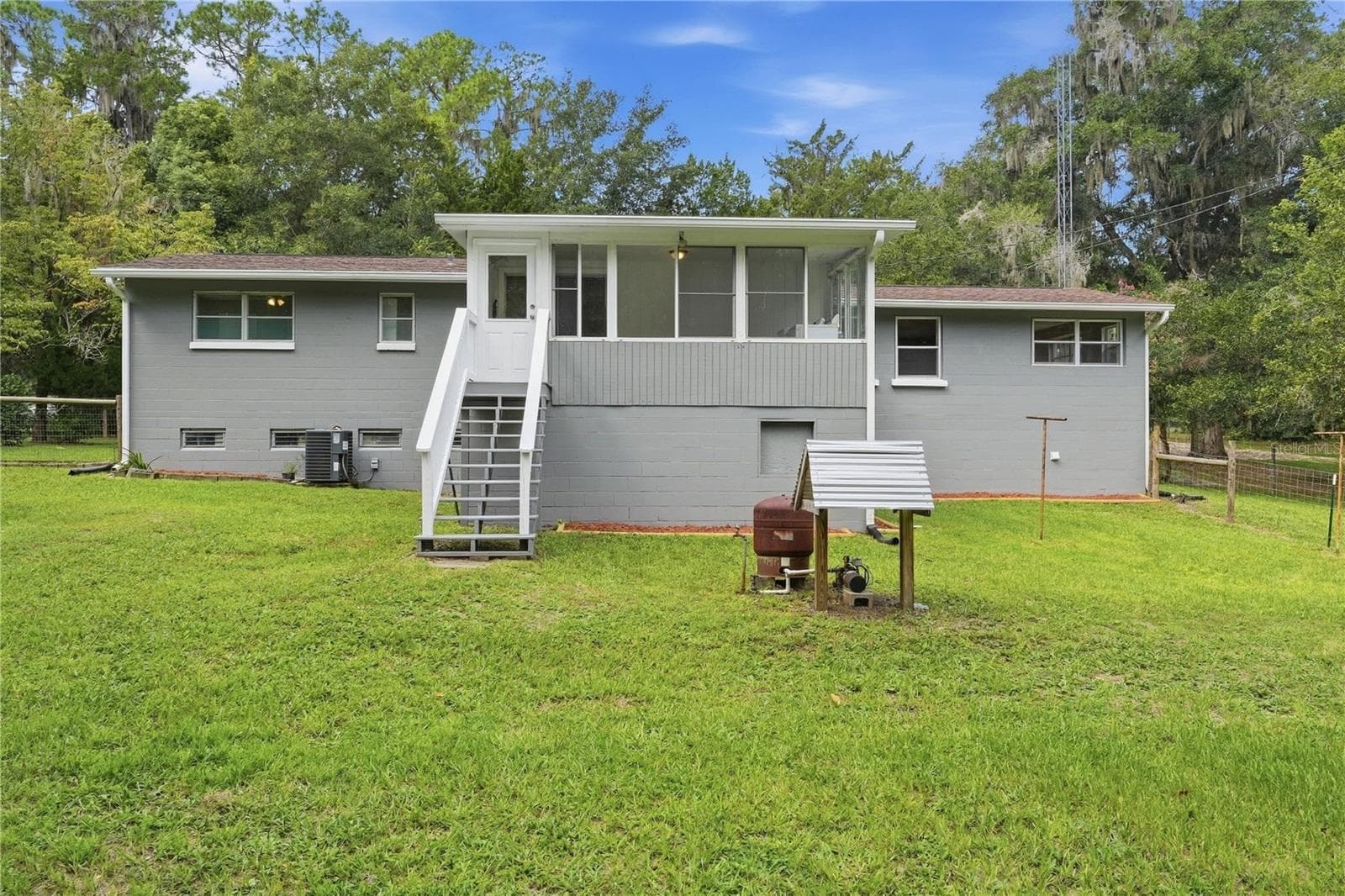 Single Family Residence at 752 N STATE ROAD 21, MELROSE, photo 22 of 37