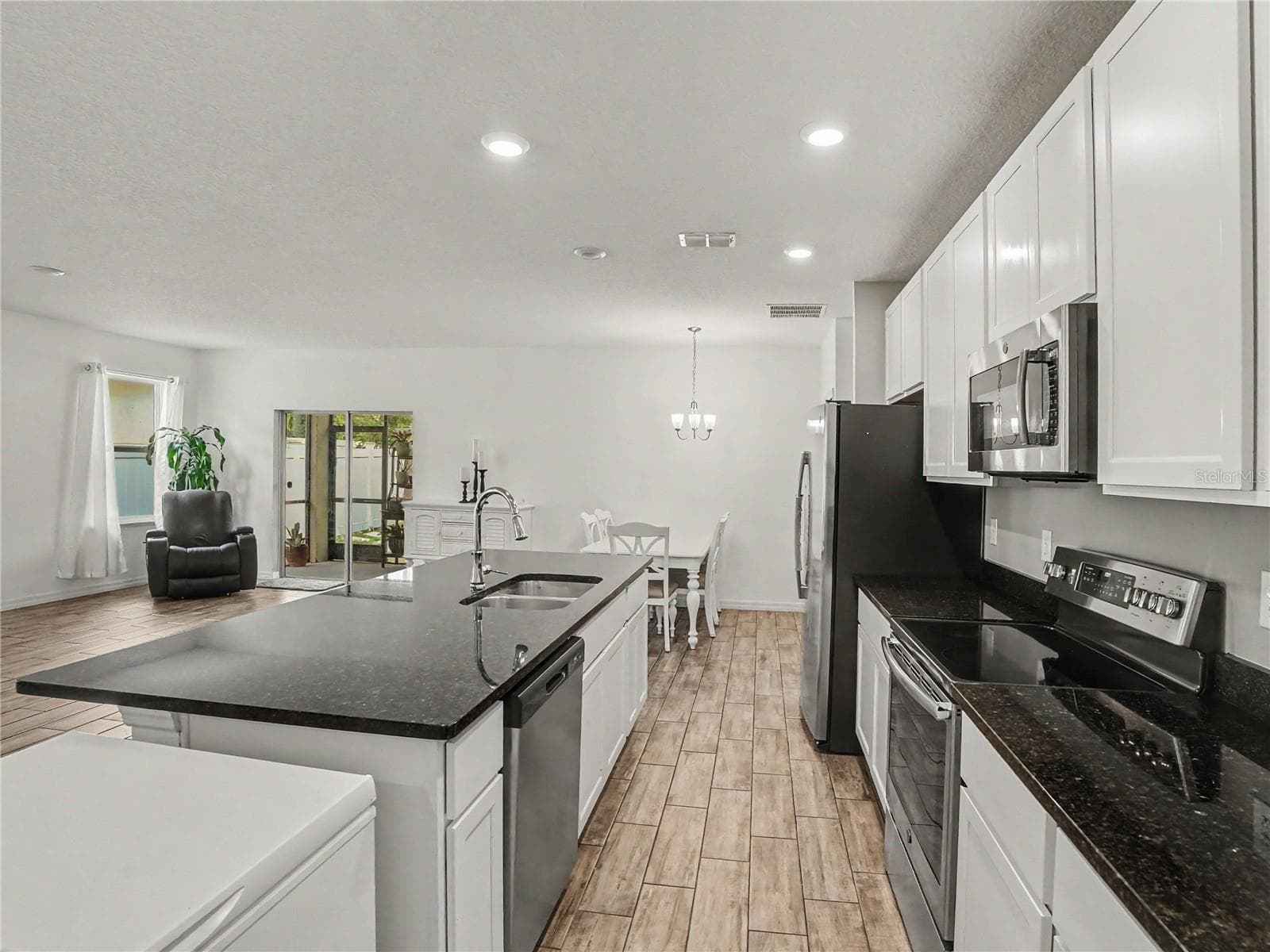 Single Family Residence at 1281 WATER WILLOW DR, GROVELAND, photo 24 of 59