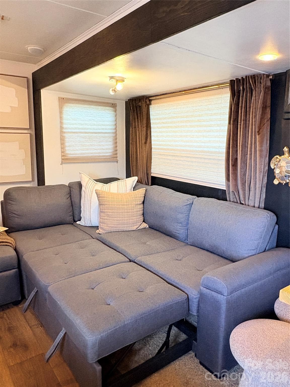 Sofa converts to a queen sleeper - 221 Grand View Drive, New London