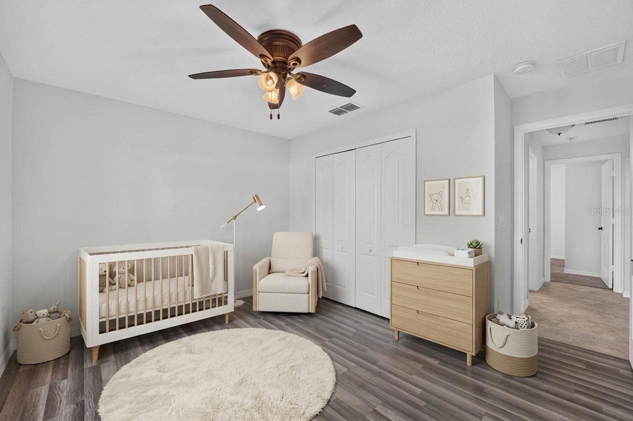 Photo has been visually staged - 10648 INSIDE LOOP, ORLANDO