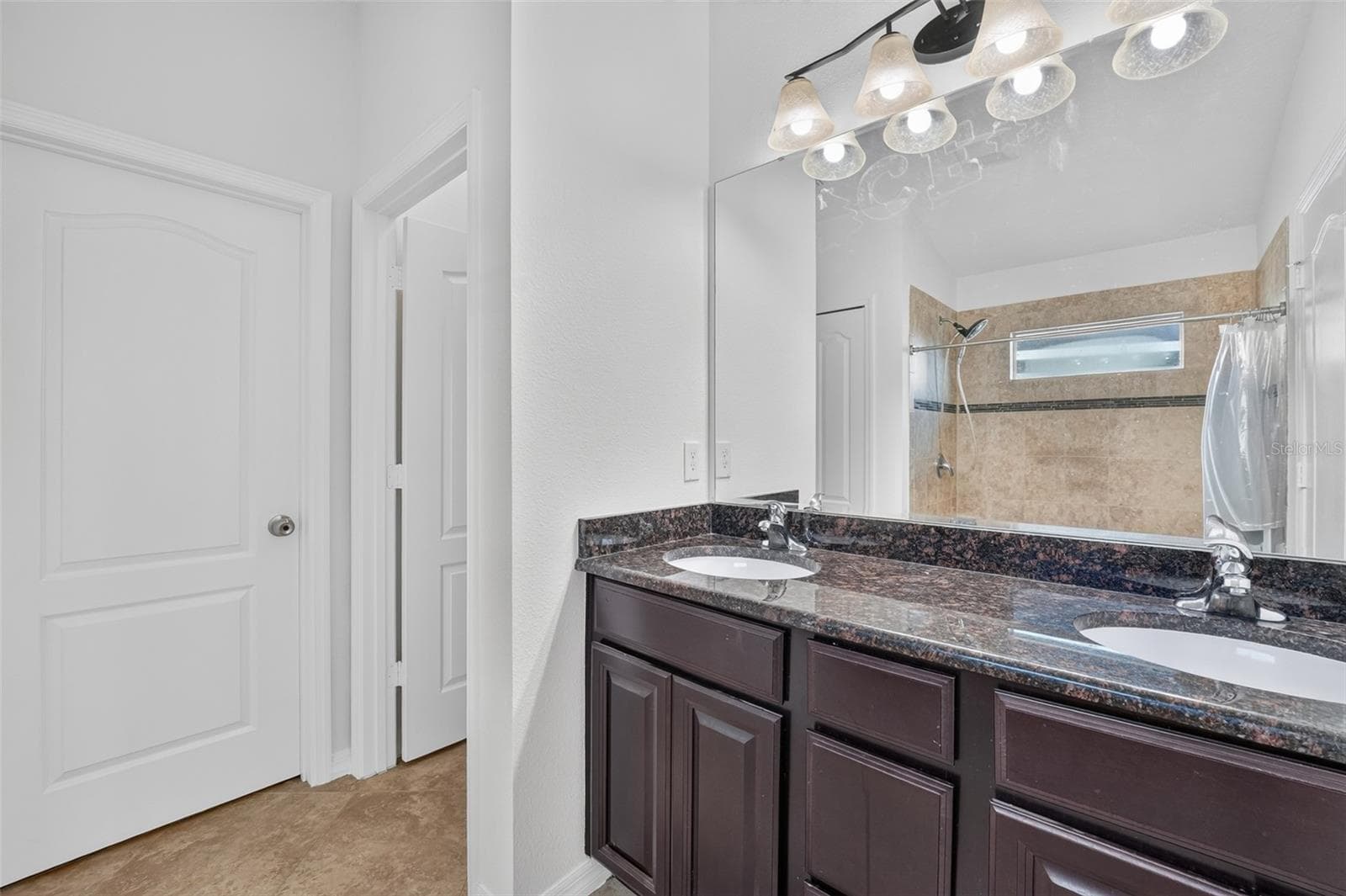Single Family Residence at 10648 INSIDE LOOP, ORLANDO, photo 30 of 47
