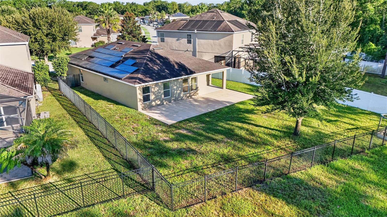Single Family Residence at 10648 INSIDE LOOP, ORLANDO, photo 38 of 47