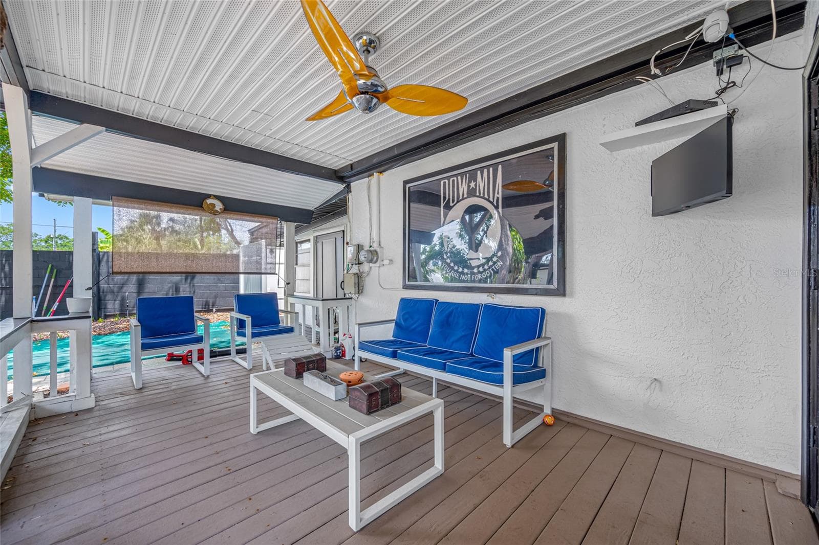 Large Back Porch with outdoor shower. - 8444 8TH WAY N, ST PETERSBURG
