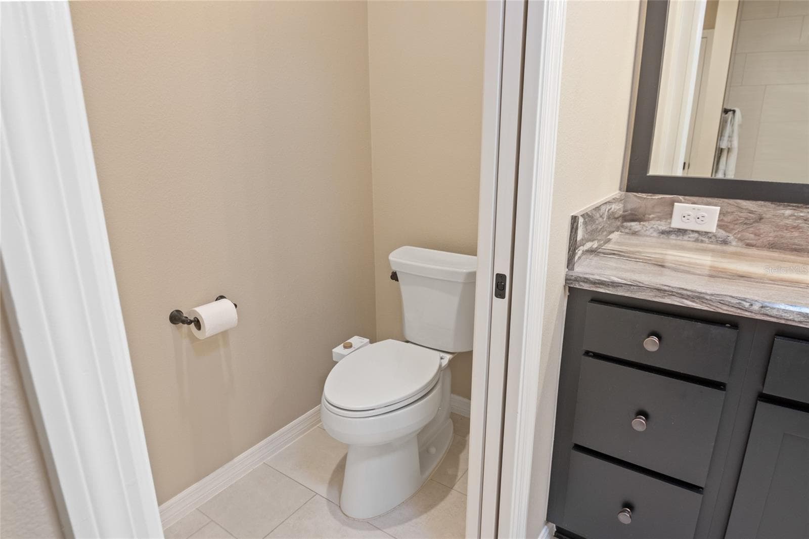 Powder Room - 4529 SAMANTHA CT, THE VILLAGES