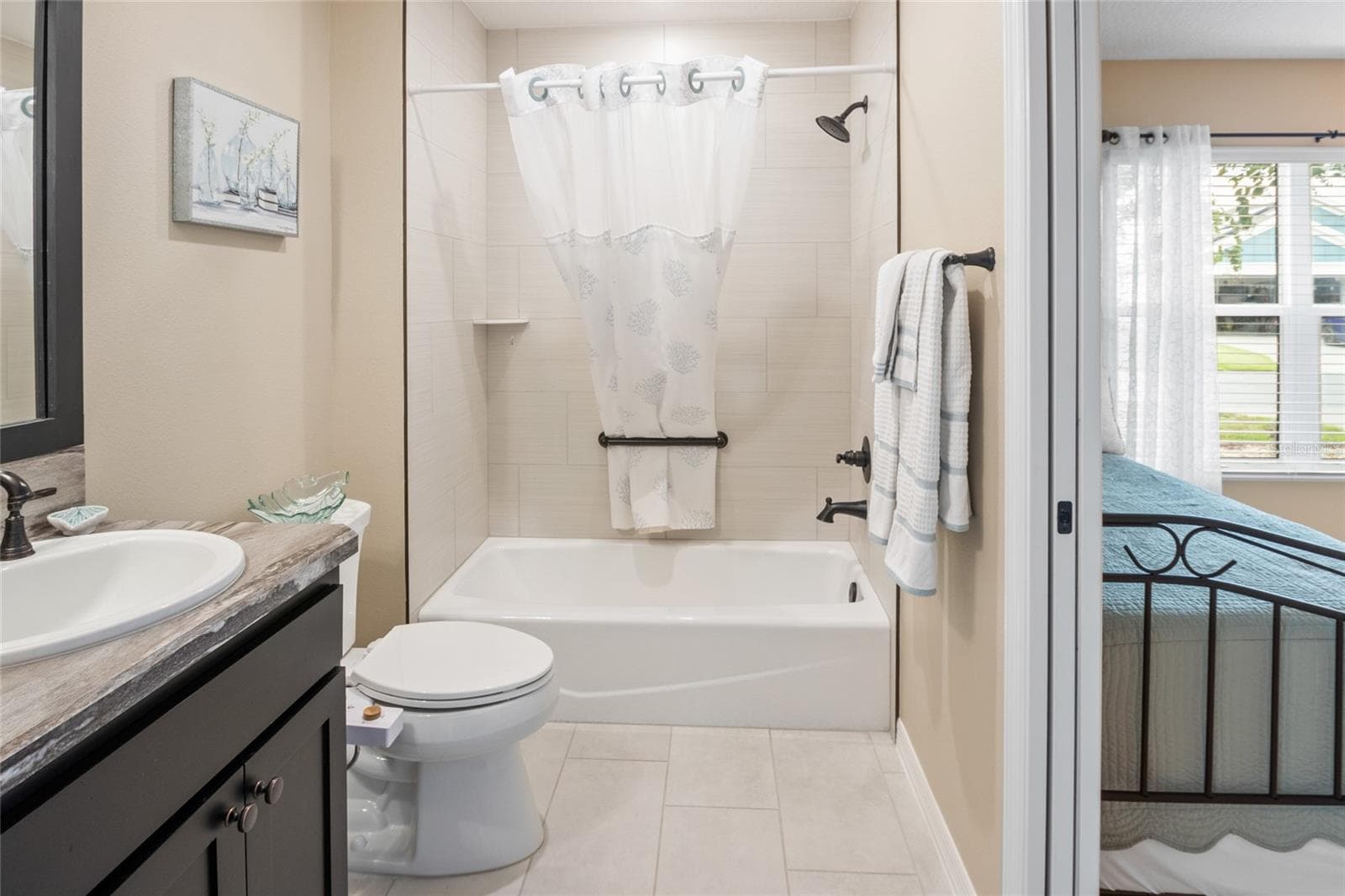 shower-Tub Combo - 4529 SAMANTHA CT, THE VILLAGES