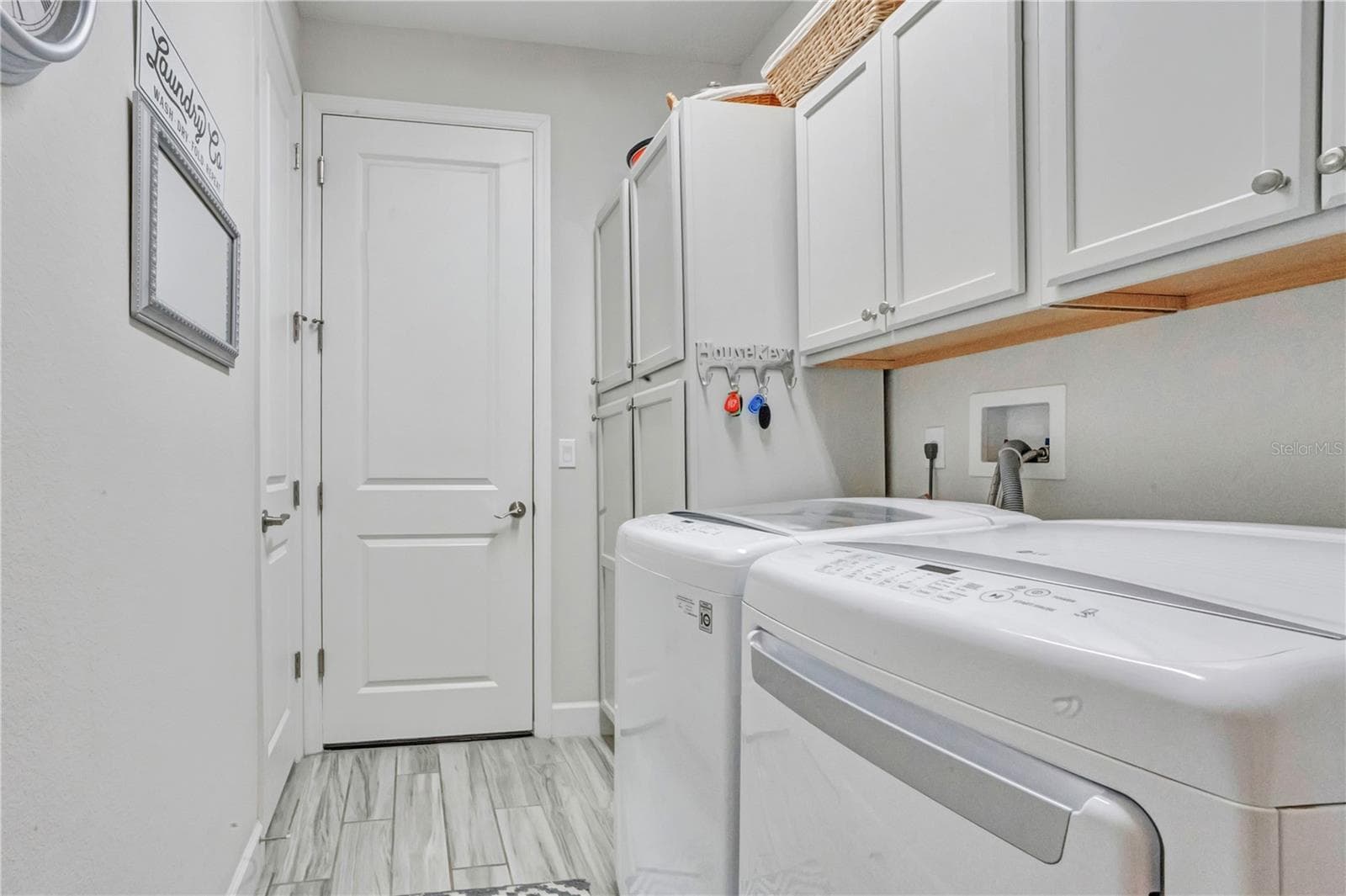 Single Family Residence at 560 ADENMORE TER, DELAND, photo 33 of 70