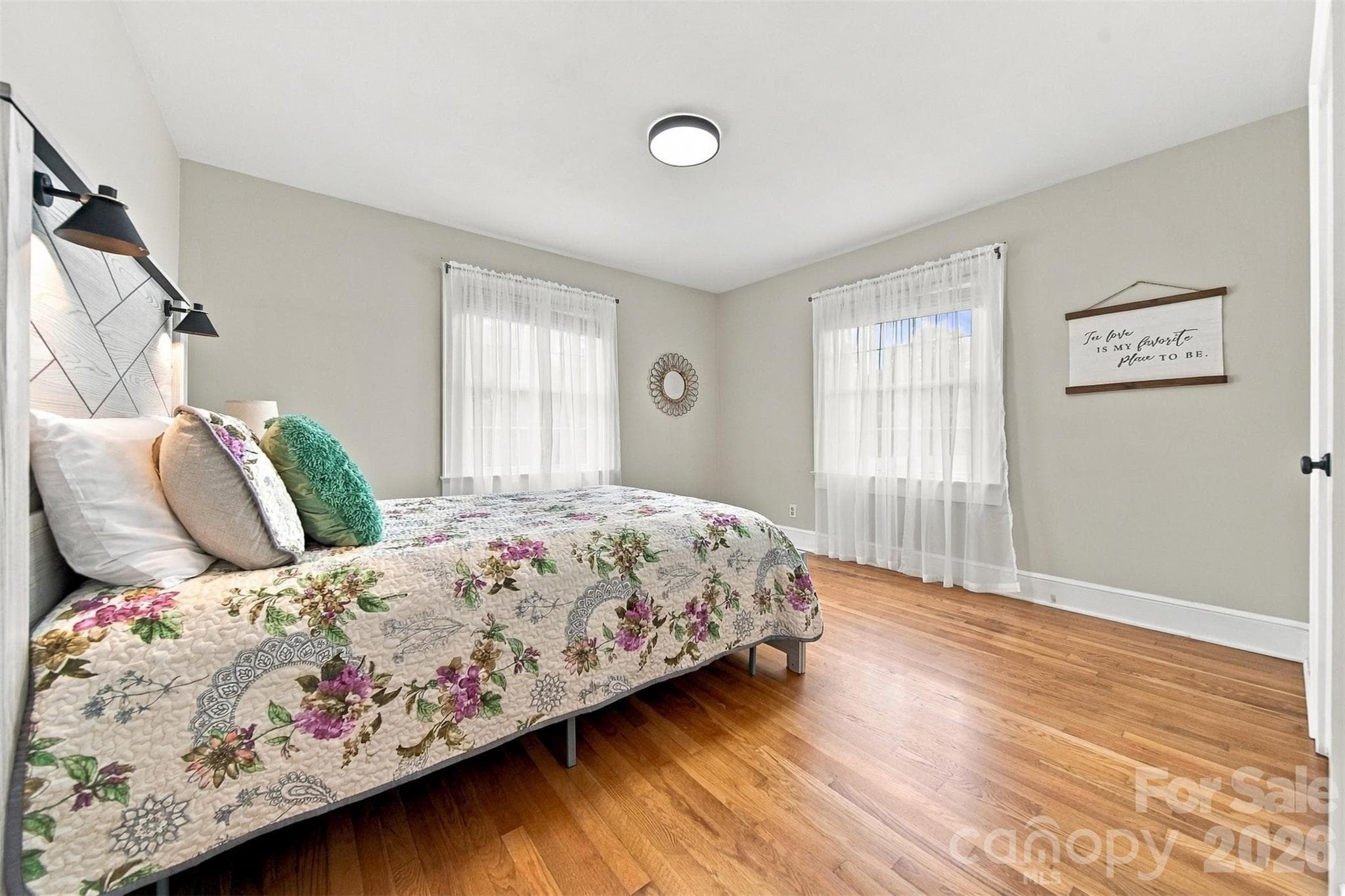 Single Family Residence at 4273 Springs Road, Conover, photo 19 of 47