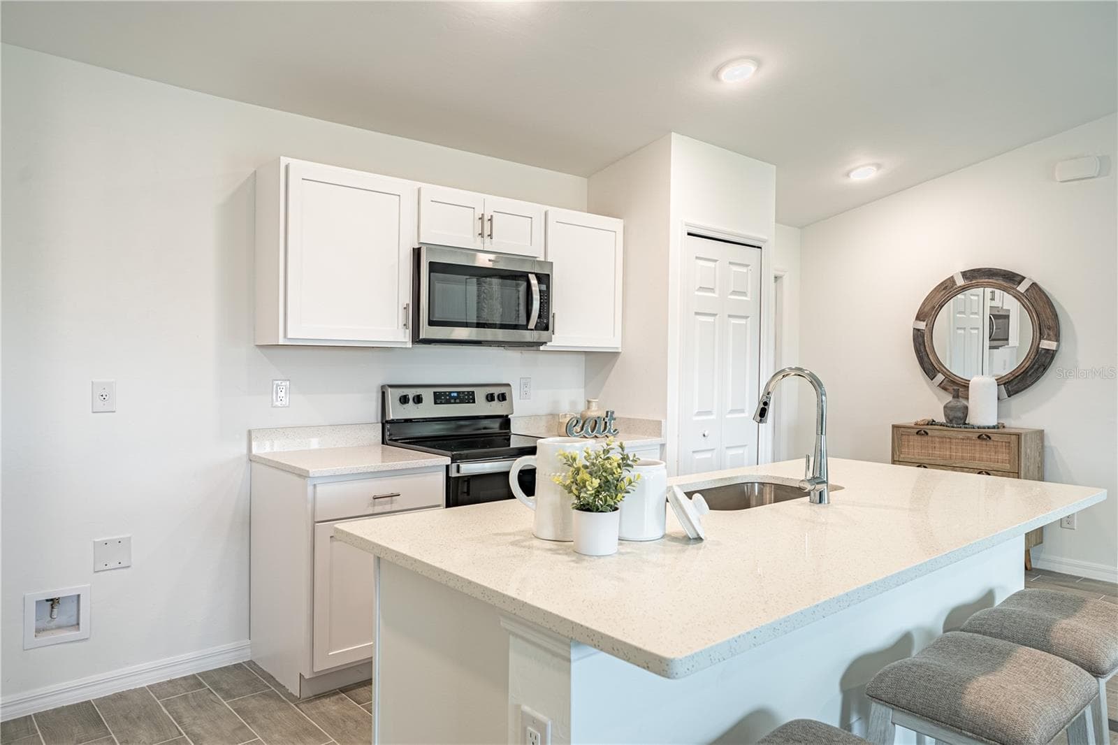Single Family Residence at 5304 GILLOT BLVD, PORT CHARLOTTE, photo 2 of 9