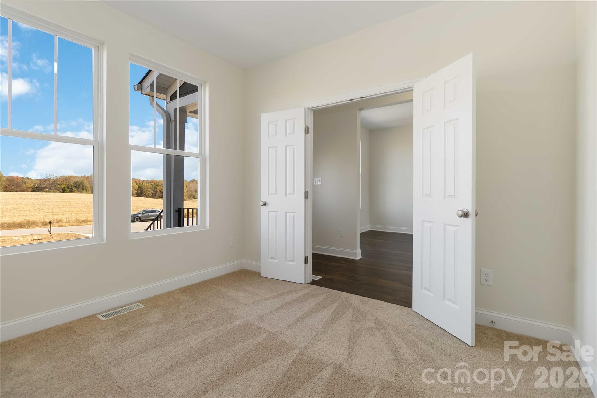 Single Family Residence at 1018 Heath Helms Road, Monroe, photo 4 of 31