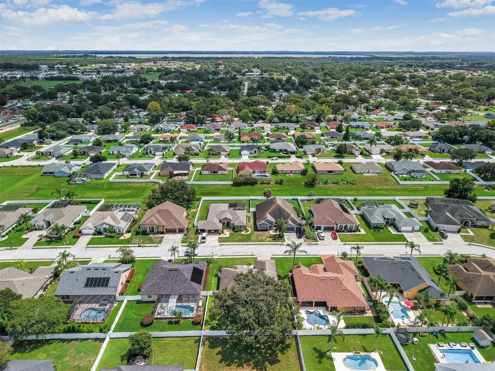 Single Family Residence at 5455 PEBBLE BEACH DR, LAKELAND, photo 49 of 55