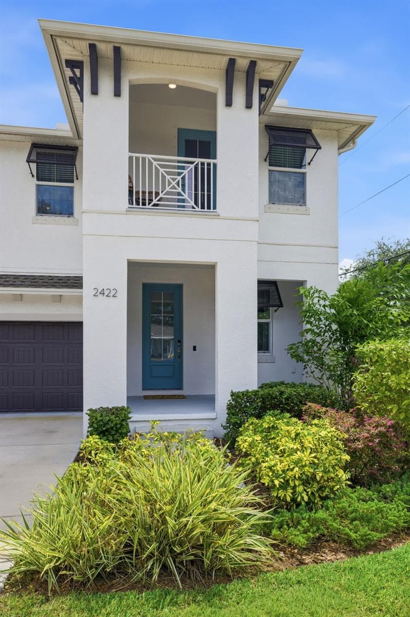 Single Family Residence at 2422 W CARMEN ST, TAMPA, photo 4 of 48