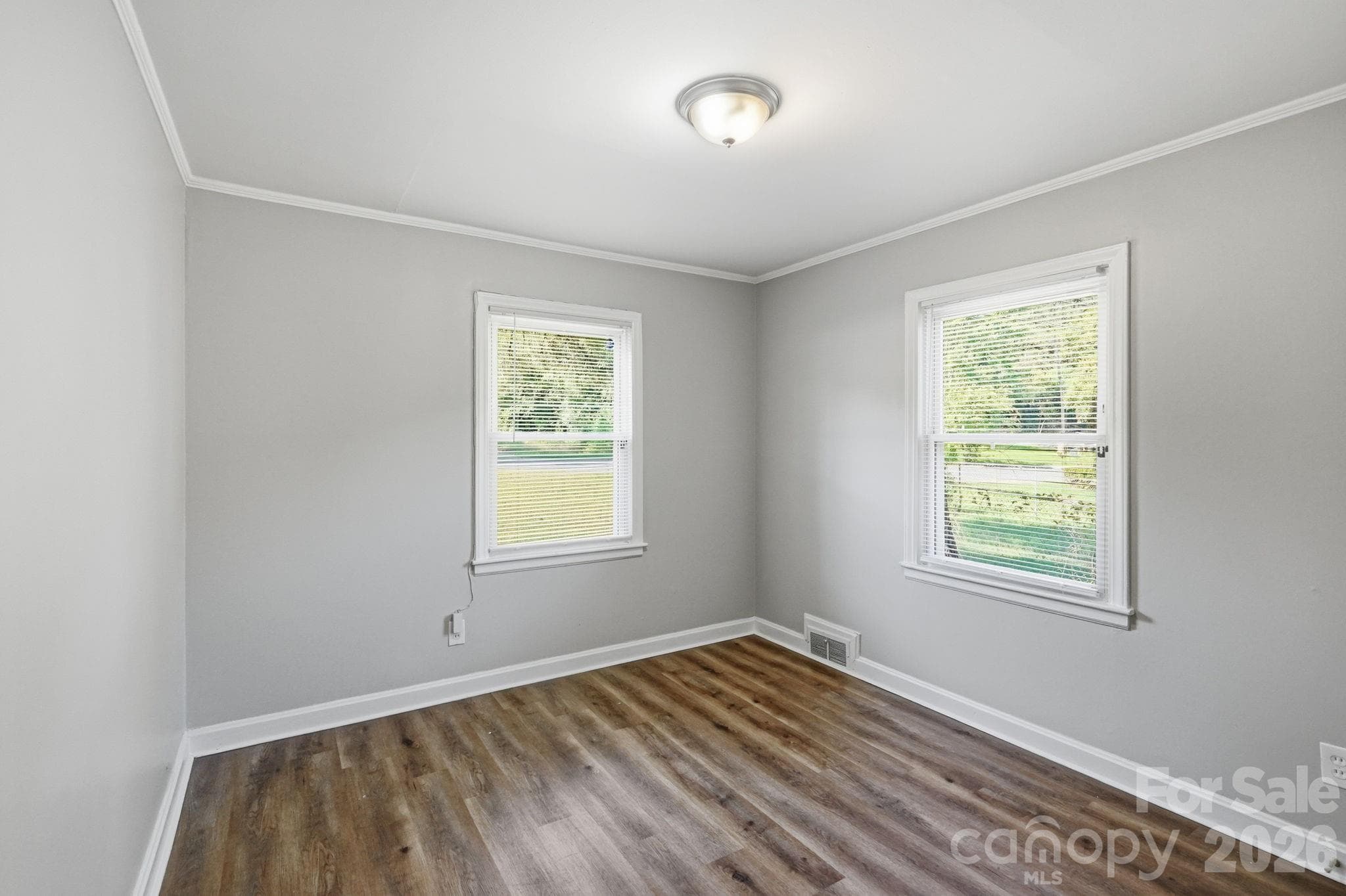 Single Family Residence at 4400 Welling Avenue, Charlotte, photo 24 of 35