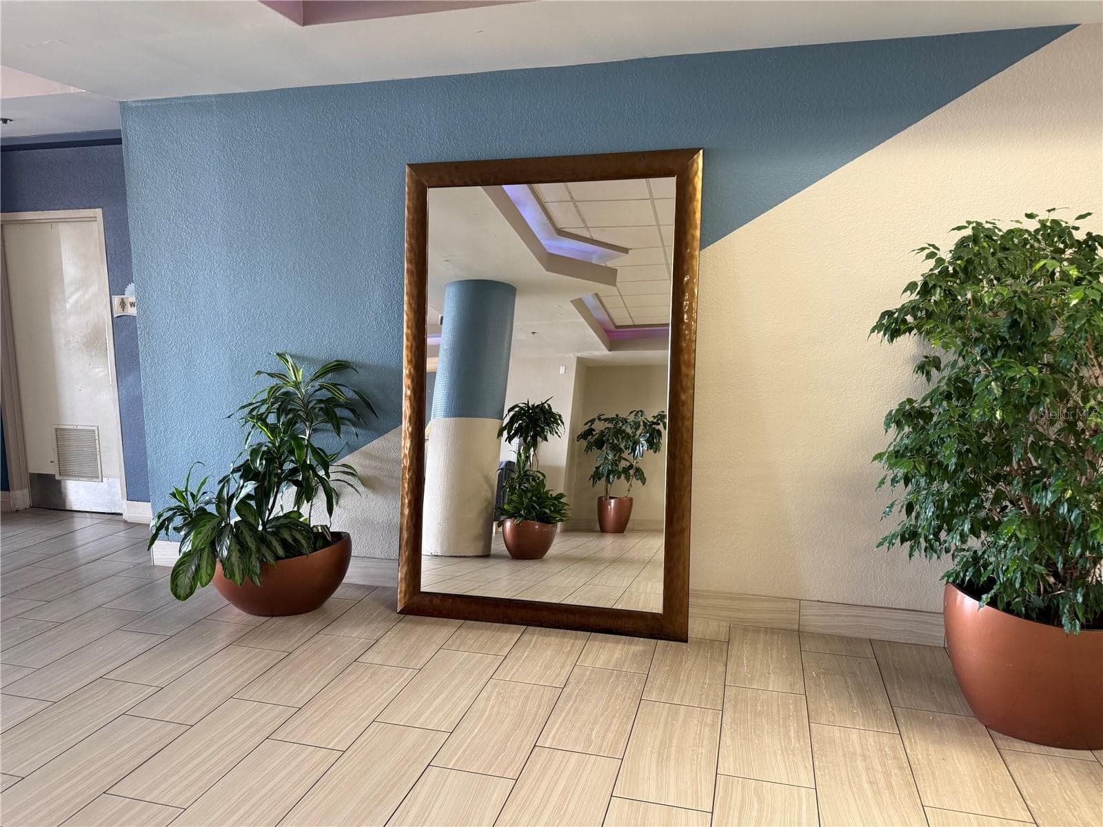 Condo - Hotel at 2700 N ATLANTIC AVE #509, DAYTONA BEACH, photo 8 of 31