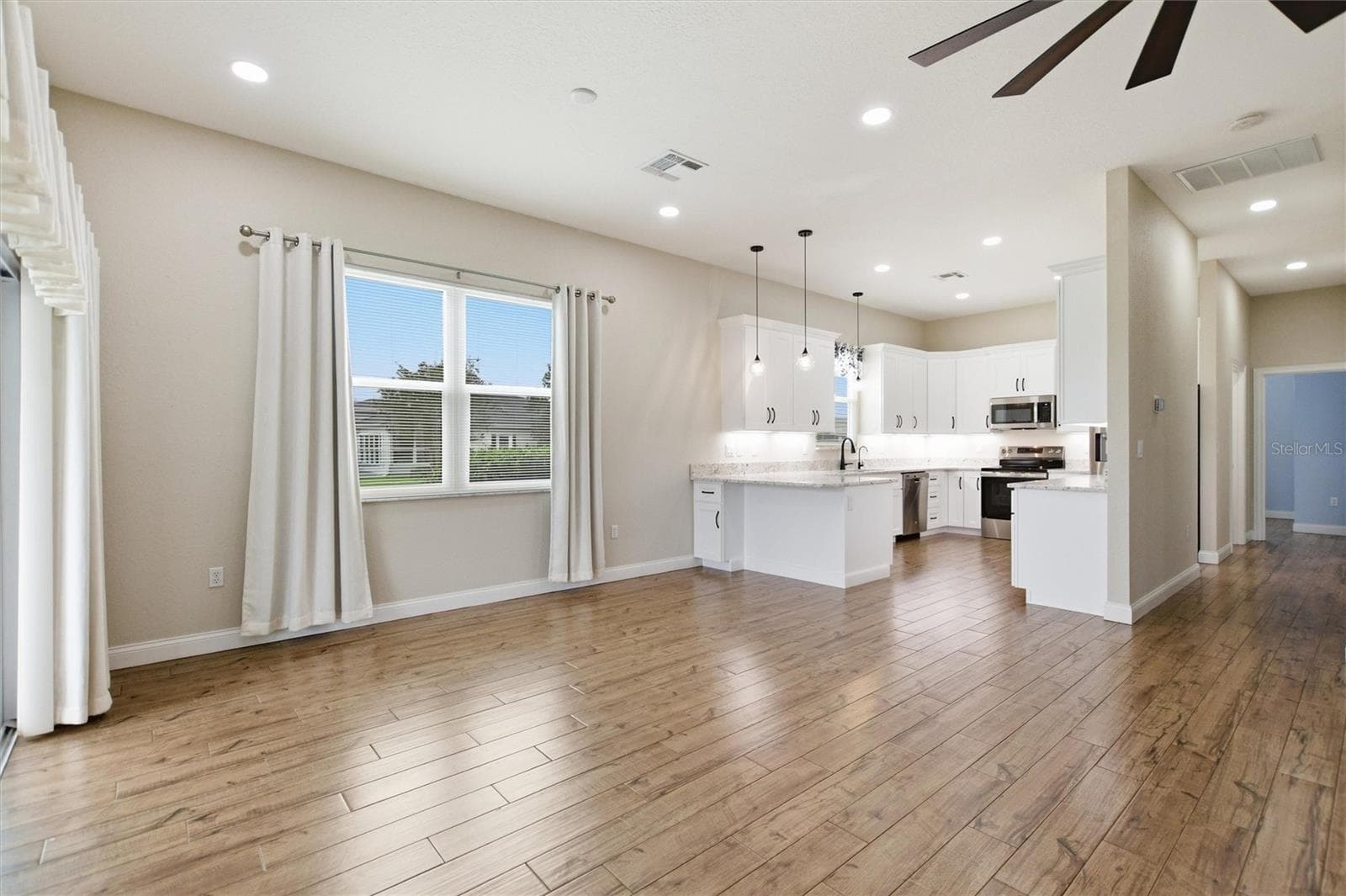 Single Family Residence at 1097 CARAVAN LOOP, POLK CITY, photo 13 of 59