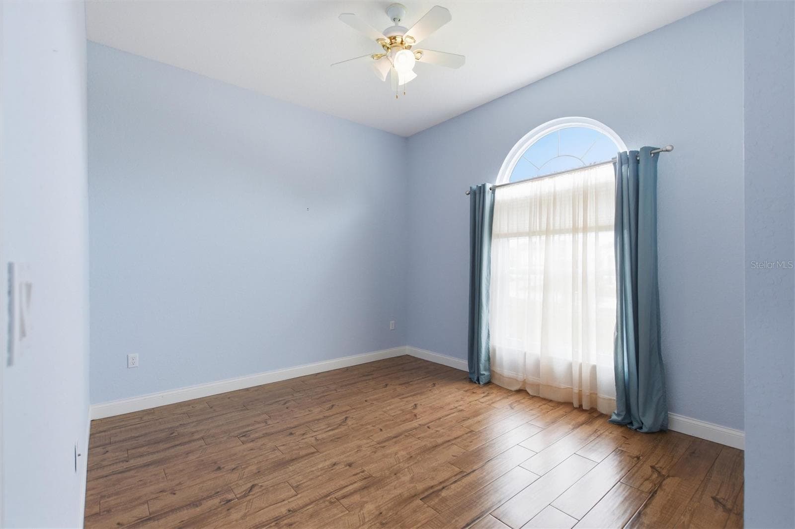 Guest bedroom - 1097 CARAVAN LOOP, POLK CITY
