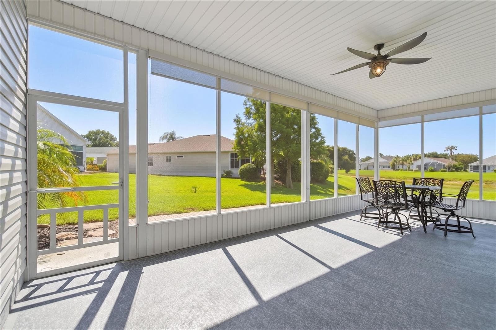 Screened in Lani with Bali Sun Shades - 1097 CARAVAN LOOP, POLK CITY