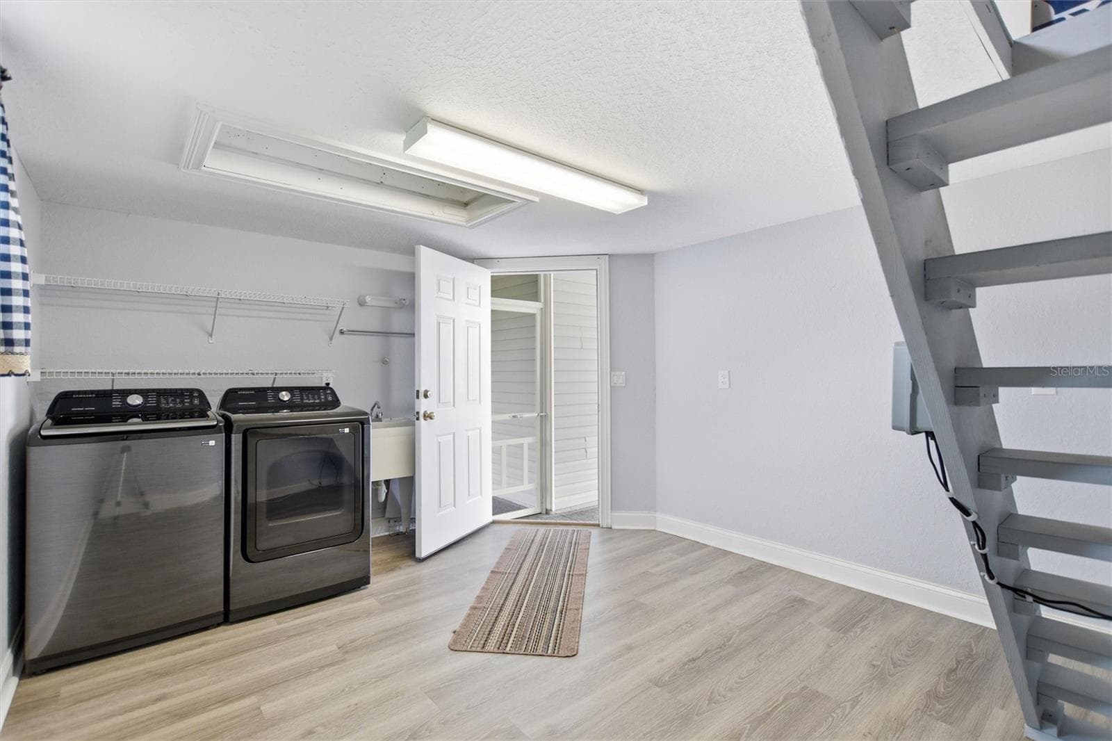 laundry room 12x13 - 1097 CARAVAN LOOP, POLK CITY