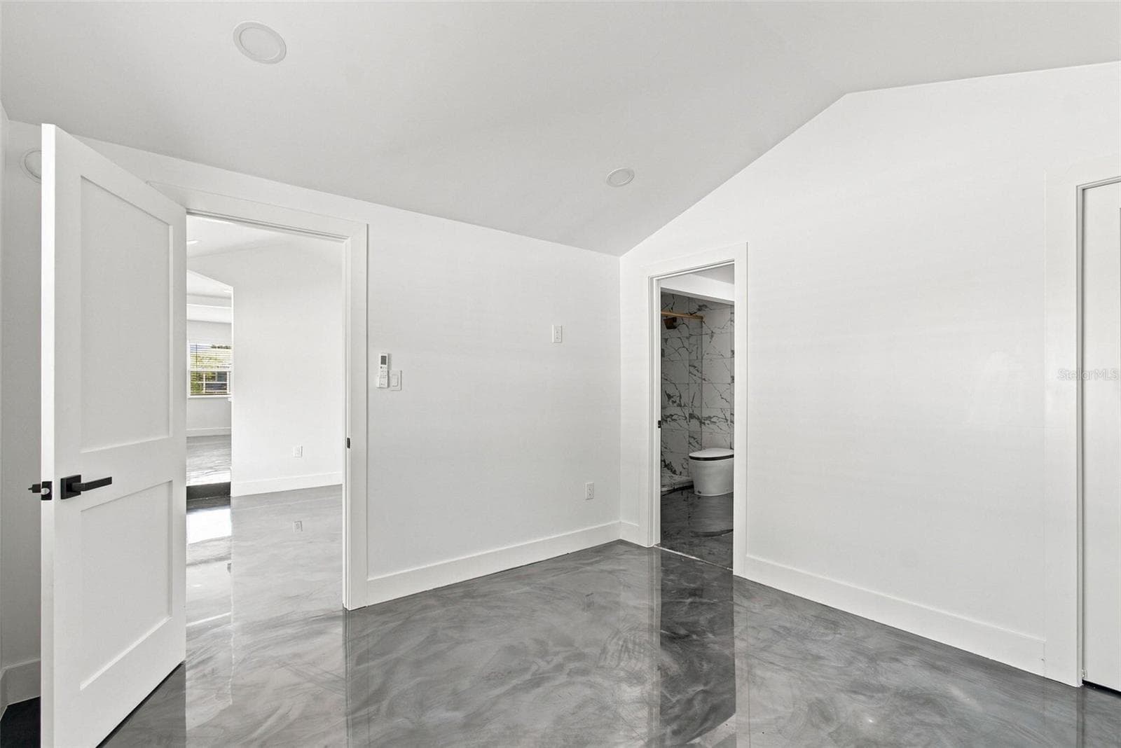 Single Family Residence at 4125 GROVE, ST PETERSBURG, photo 11 of 33
