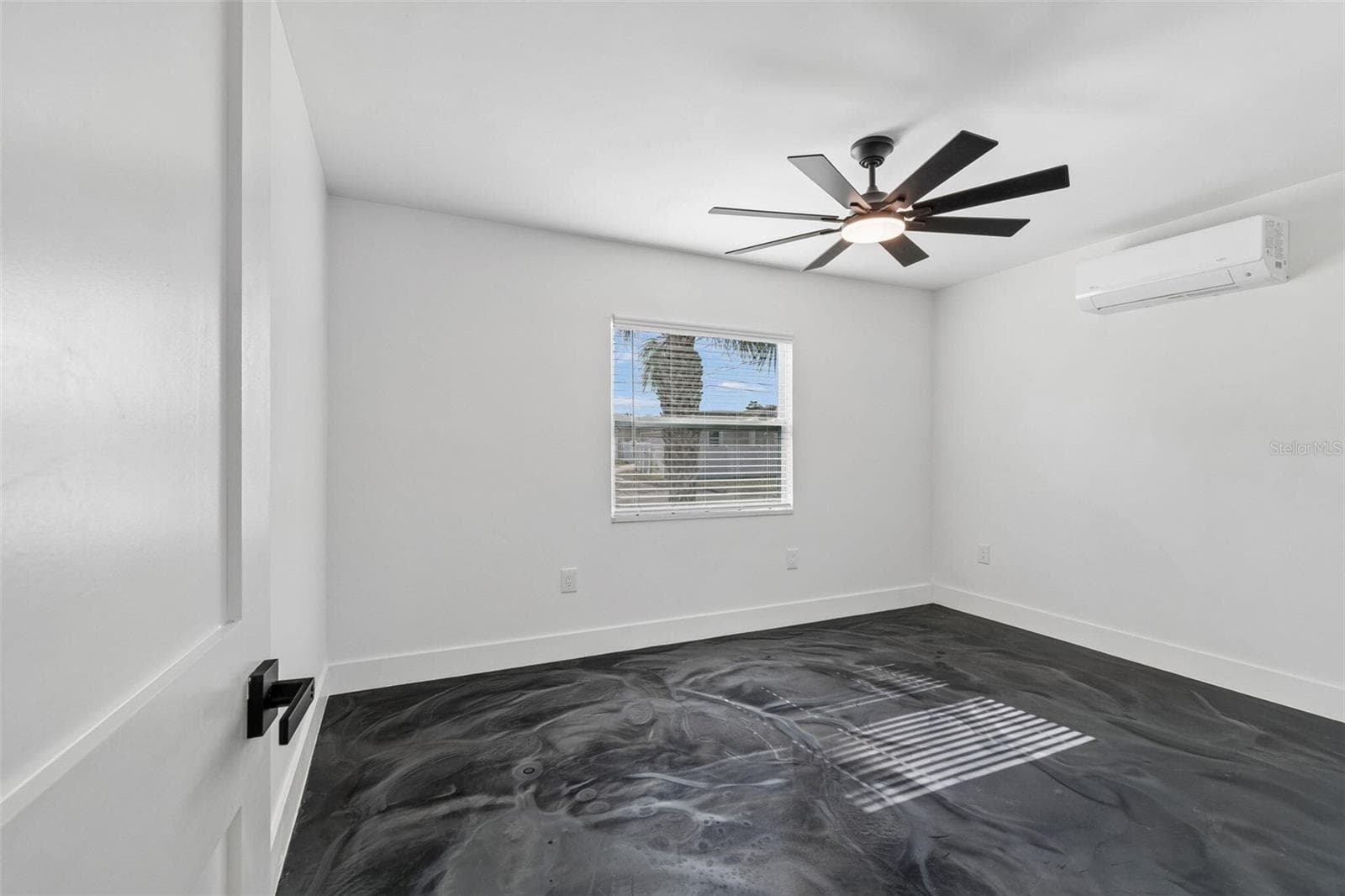 Single Family Residence at 4125 GROVE, ST PETERSBURG, photo 15 of 33