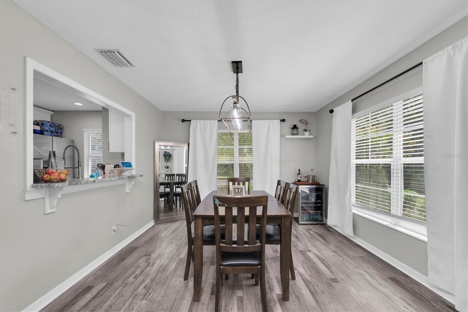 Townhouse at 9404 COOPERVILLE CT, TAMPA, photo 9 of 42