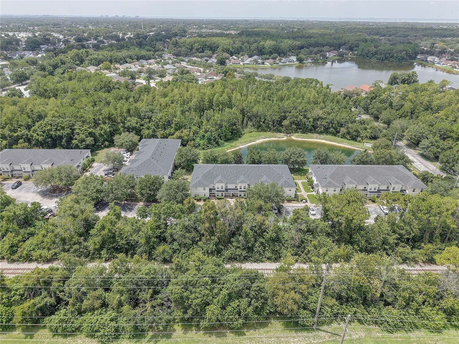Townhouse at 9404 COOPERVILLE CT, TAMPA, photo 41 of 42
