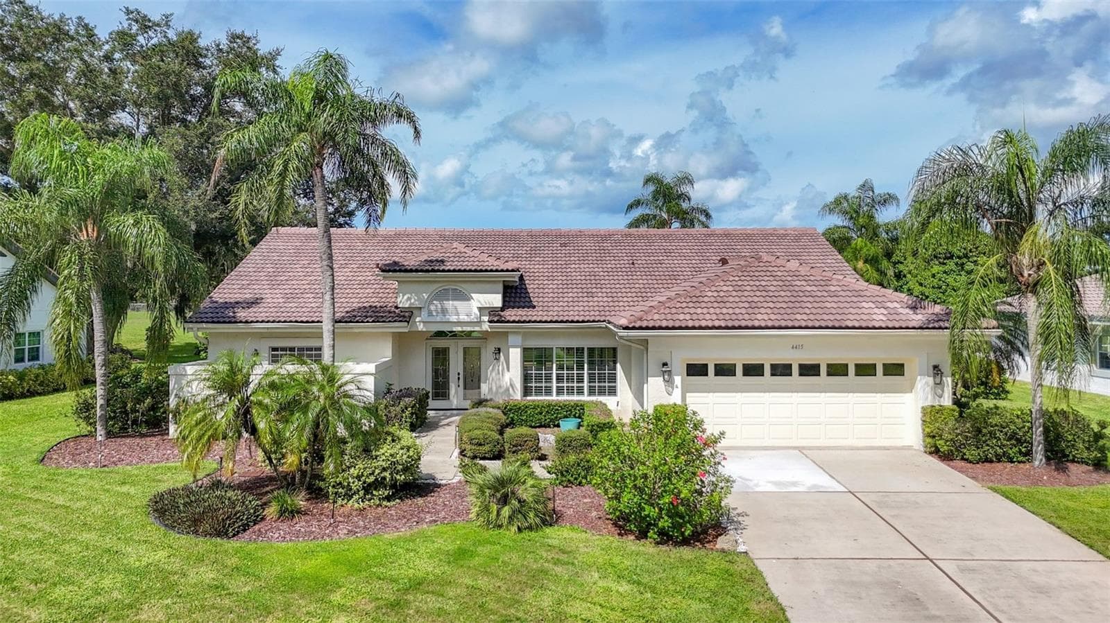 4415 HIGHLAND OAKS CIR