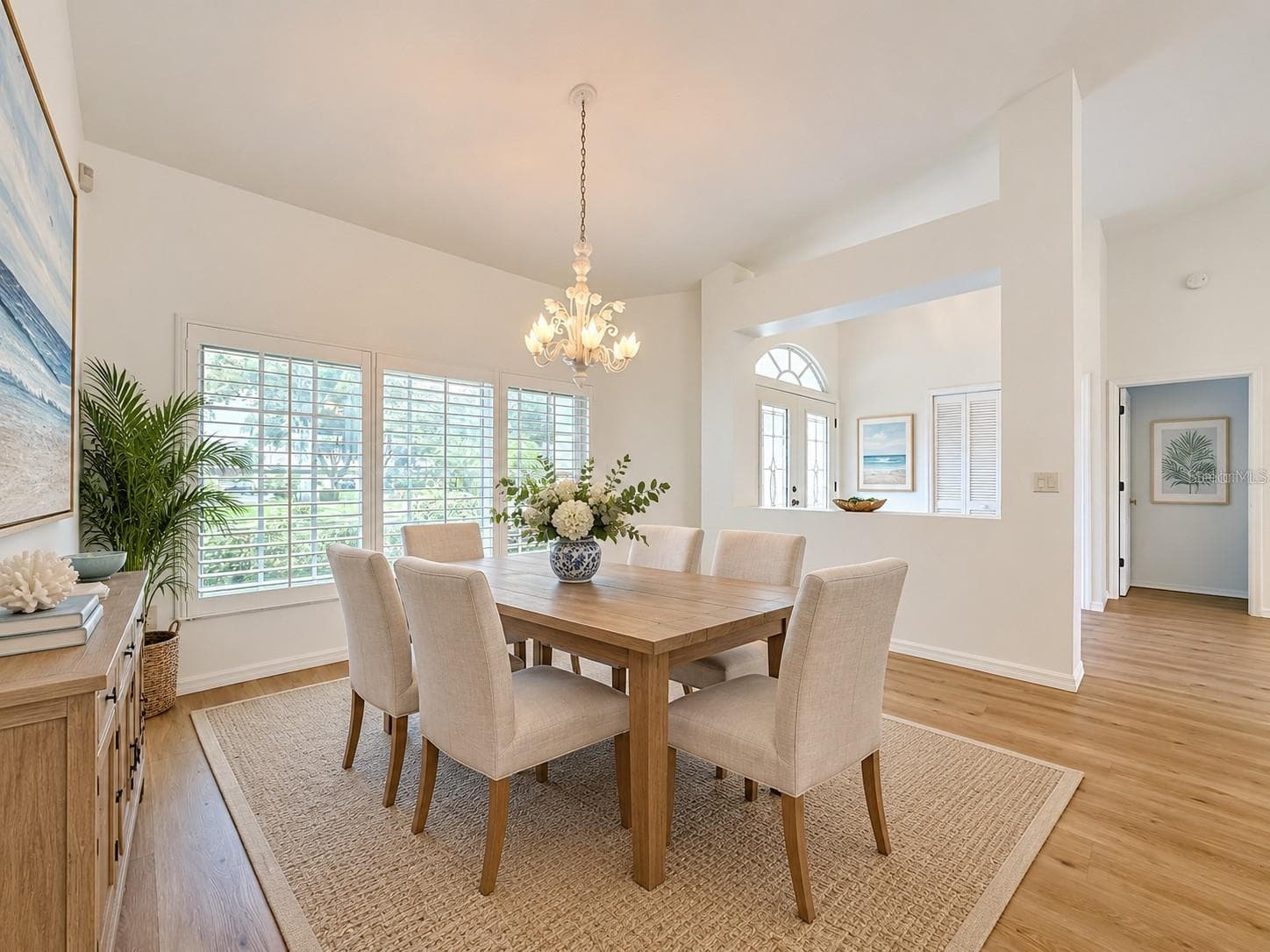 Formal dinning room adjacent to oversized livingroom. - 4415 HIGHLAND OAKS CIR, SARASOTA