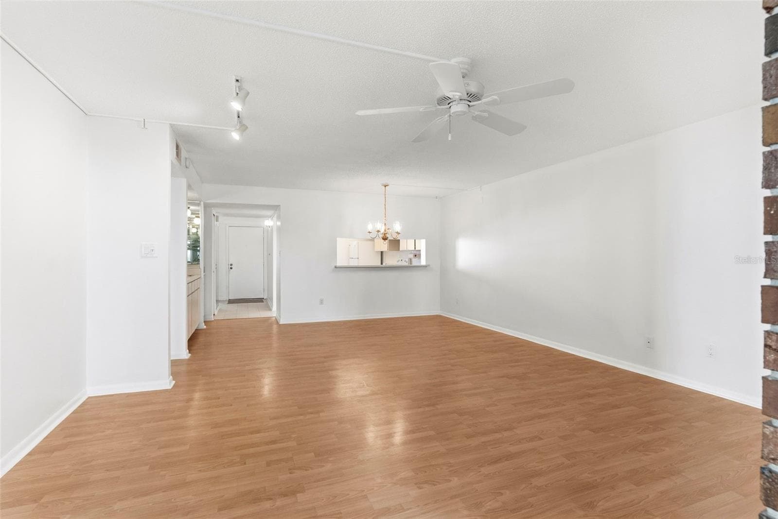 Condominium at 7 ESCONDIDO CIR #67, ALTAMONTE SPRINGS, photo 15 of 53
