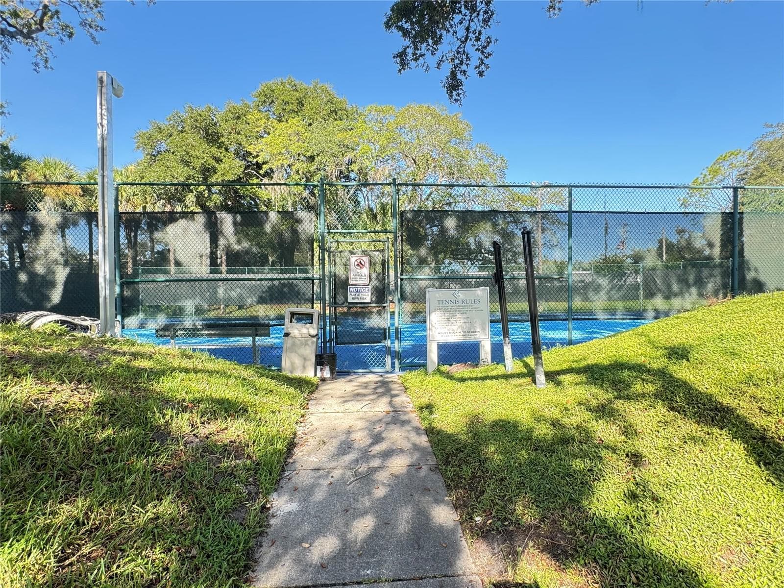 Tennis courts - 2504 GRASSY POINT DR #202, LAKE MARY