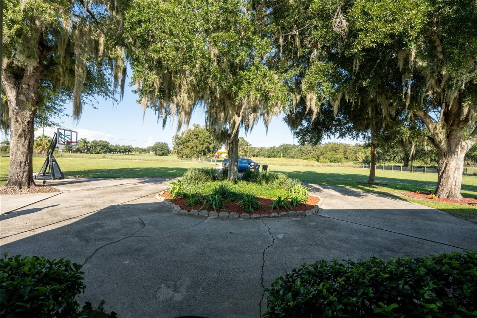 Single Family Residence at 2124 FOX RUN LN, LAKE WALES, photo 20 of 67