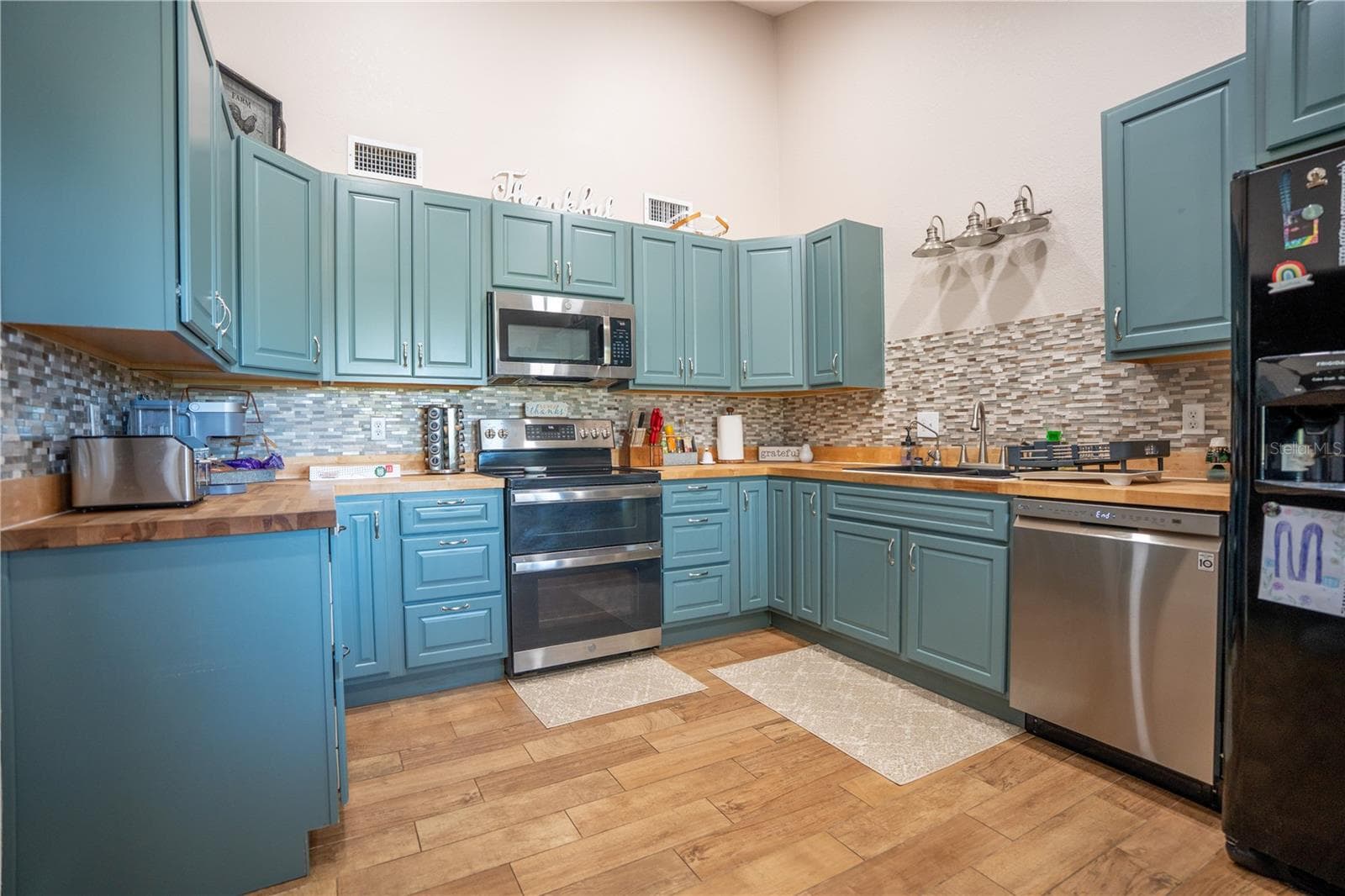 Single Family Residence at 2124 FOX RUN LN, LAKE WALES, photo 26 of 67