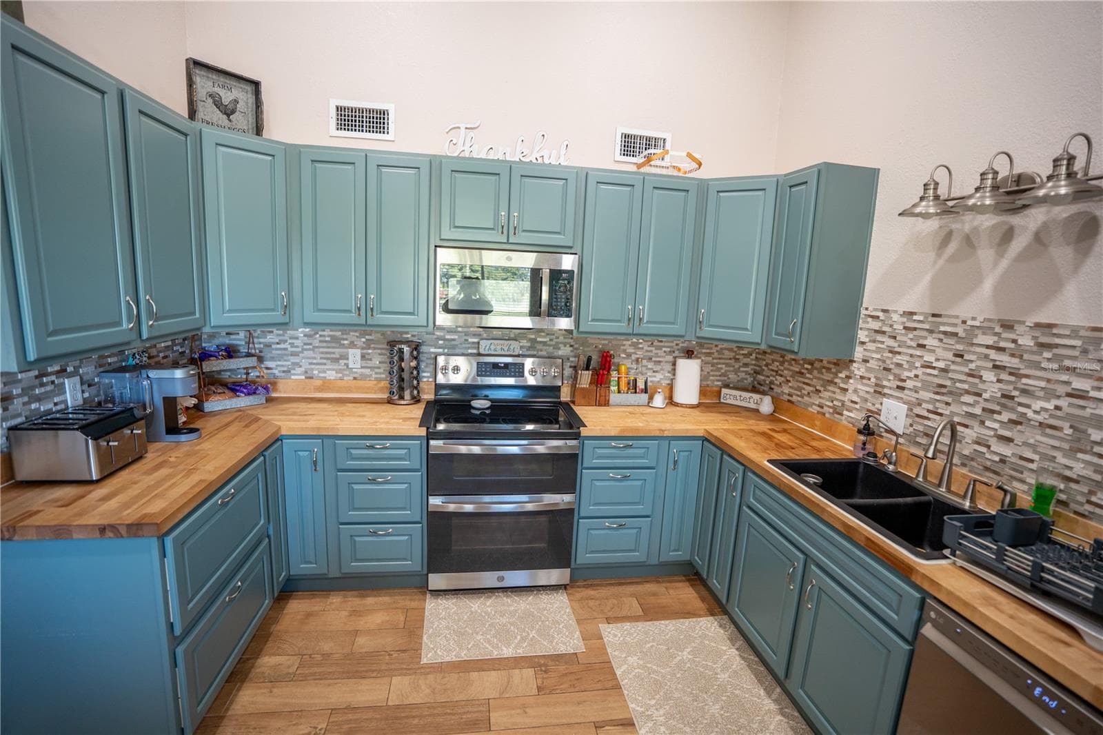 Single Family Residence at 2124 FOX RUN LN, LAKE WALES, photo 31 of 67