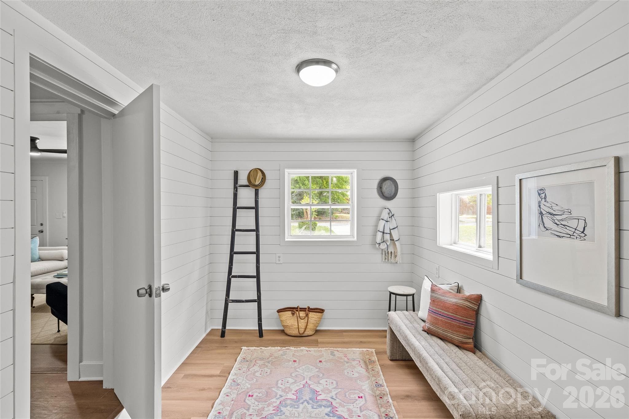 Single Family Residence at 1915 Birchcrest Drive, Charlotte, photo 10 of 20