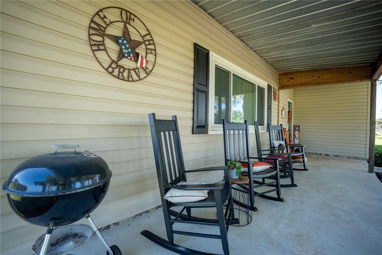 Single Family Residence at 2124 FOX RUN LN, LAKE WALES, photo 9 of 67