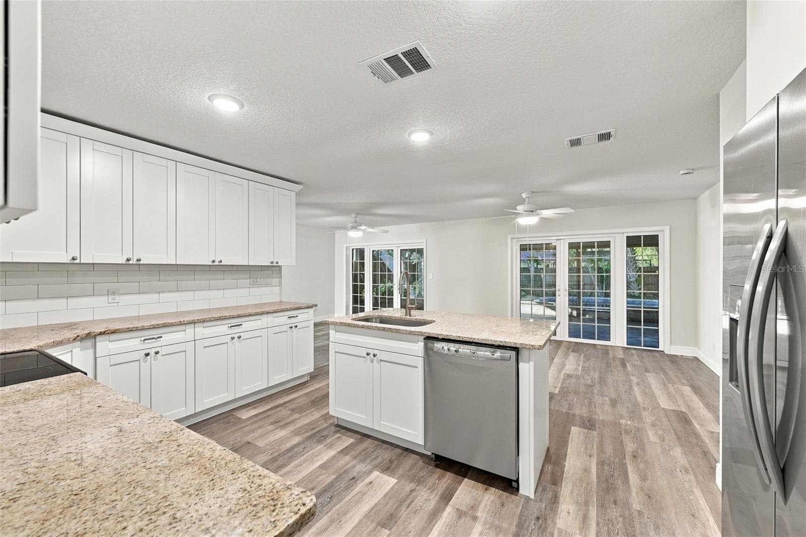 Single Family Residence at 8410 LAVA PL, TAMPA, photo 13 of 55
