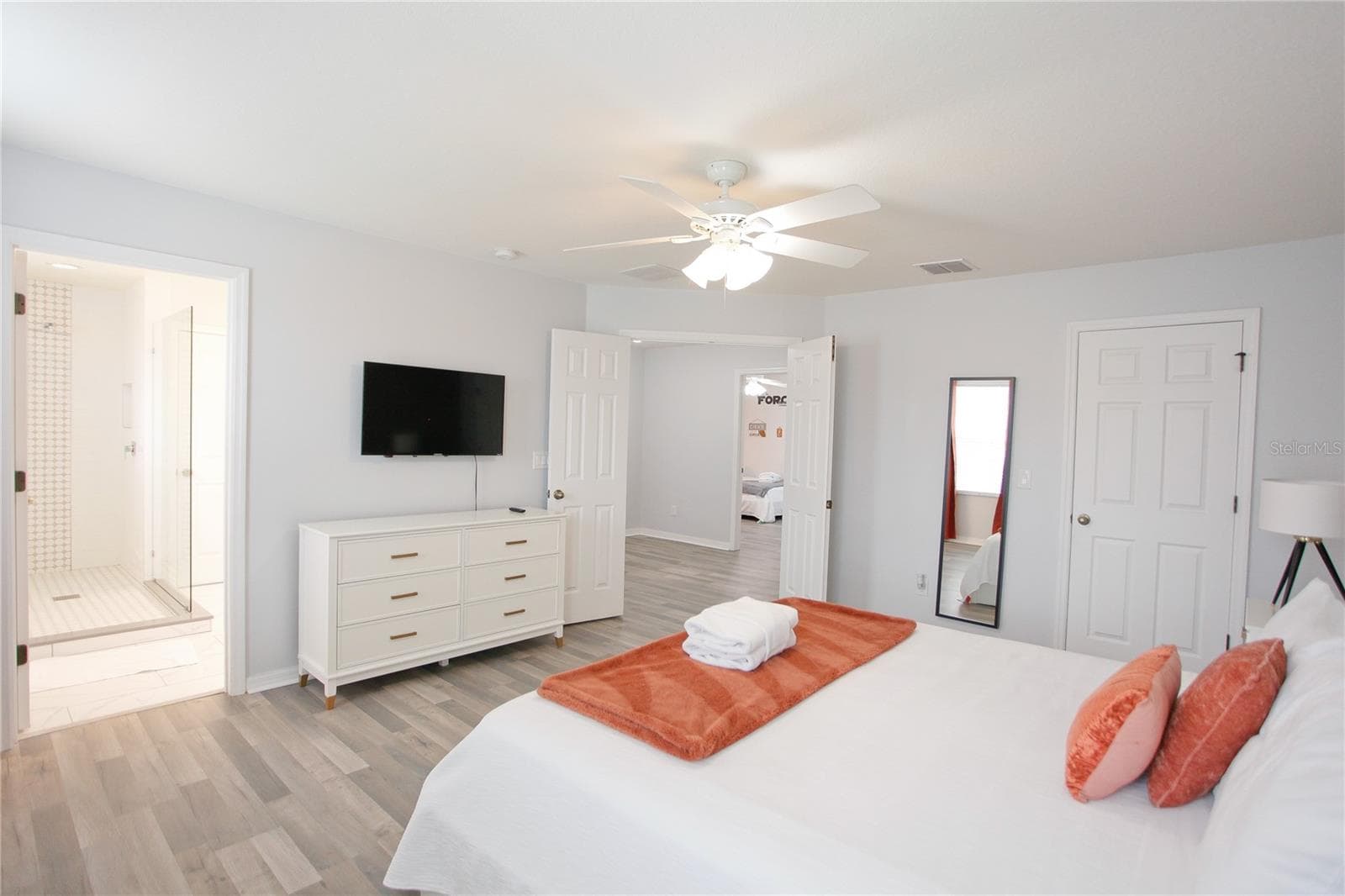 Villa at 940 LAS FUENTES DR, KISSIMMEE, photo 8 of 43