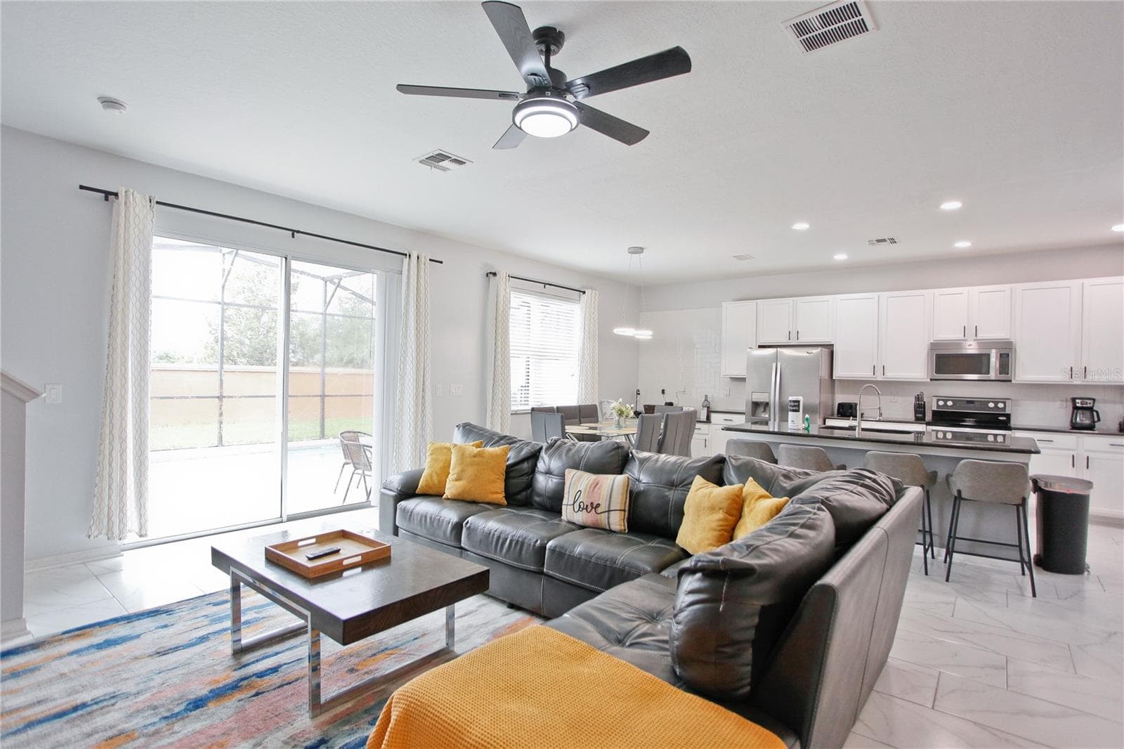 Villa at 940 LAS FUENTES DR, KISSIMMEE, photo 35 of 43
