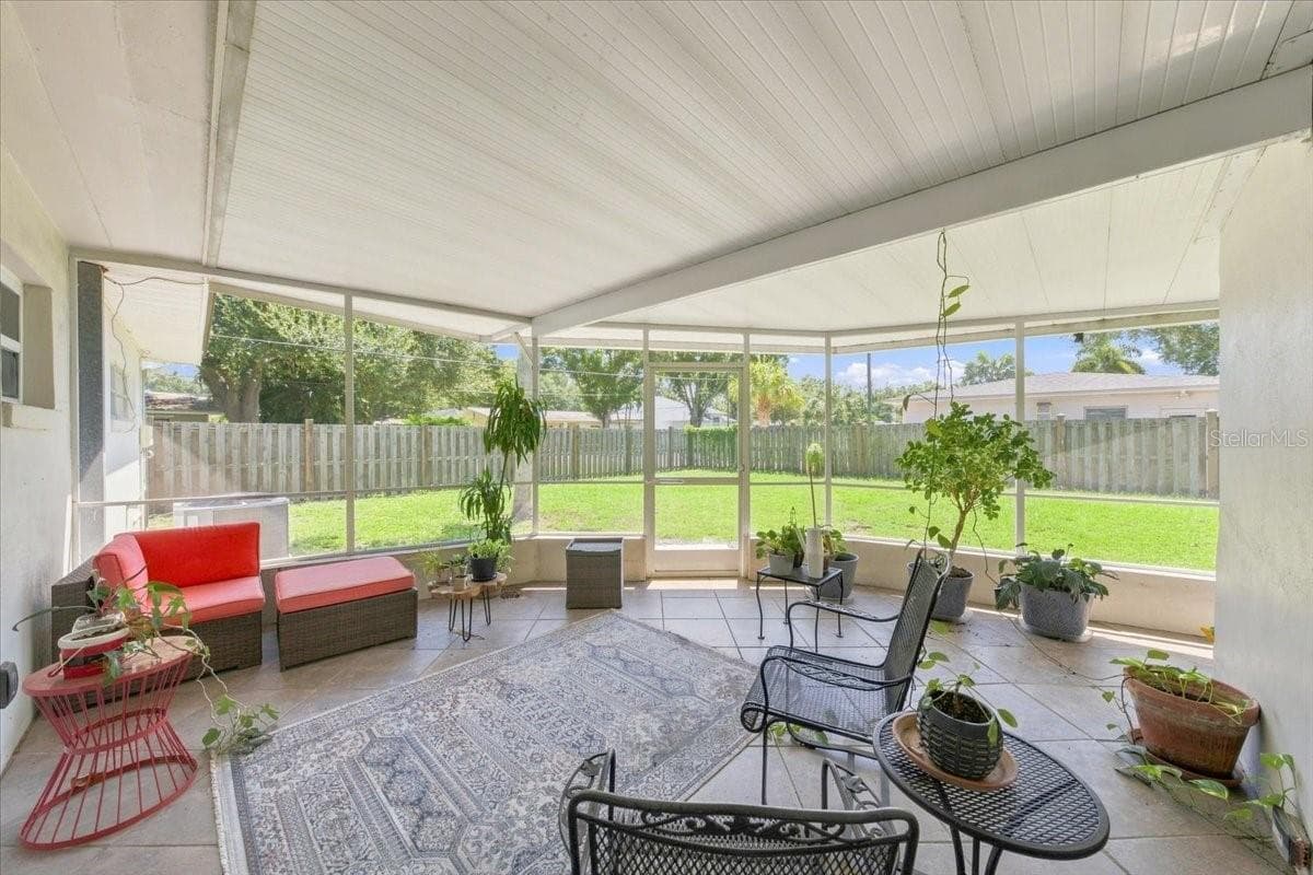 Single Family Residence at 3002 W MARLIN AVE, TAMPA, photo 18 of 45
