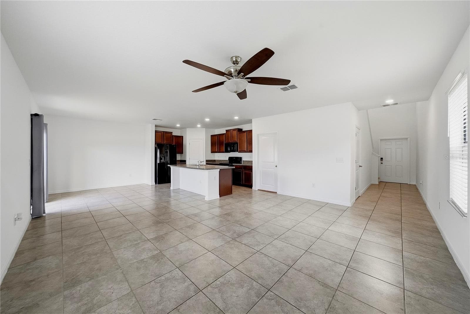 Single Family Residence at 13904 ARBOR PINES DR, RIVERVIEW, photo 5 of 43