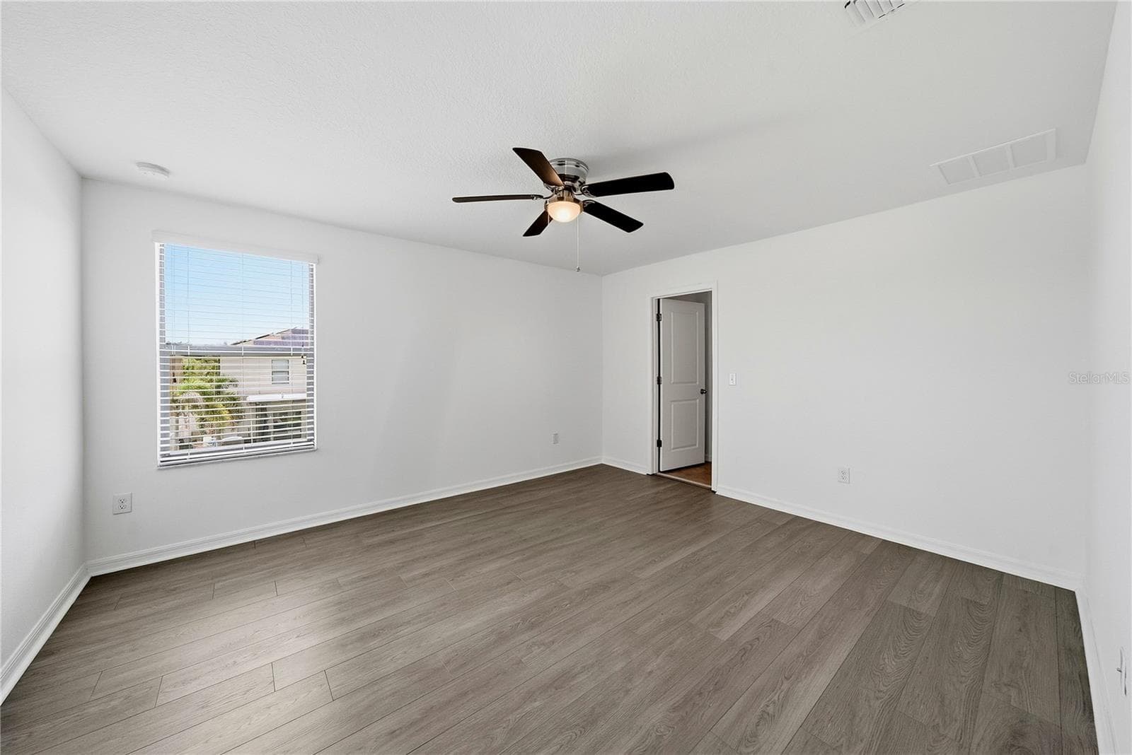 Single Family Residence at 13904 ARBOR PINES DR, RIVERVIEW, photo 16 of 43