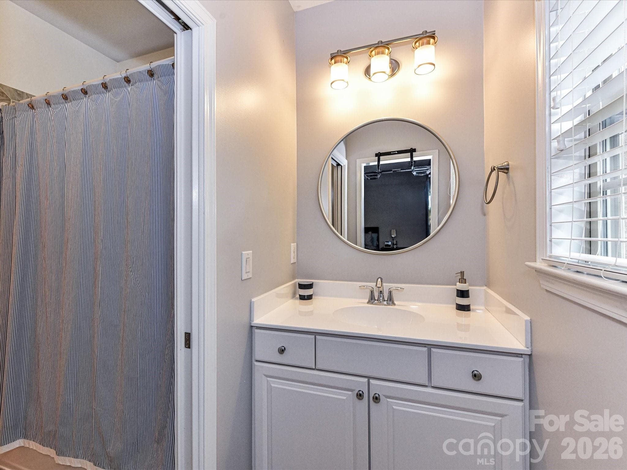 Jack & Jill Bathroom - 16056 Reynolds Drive, Indian Land