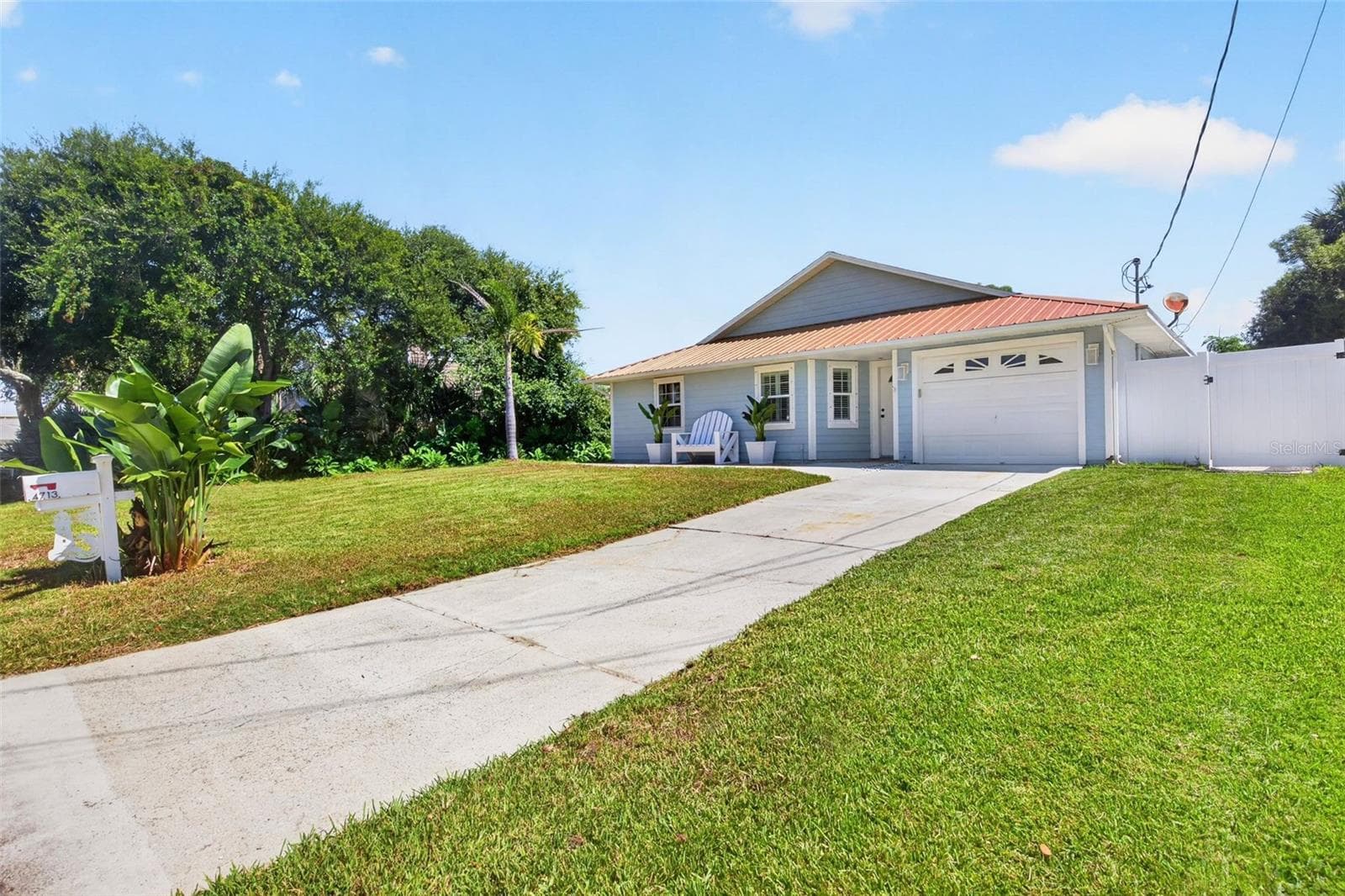 Single Family Residence at 4713 MONTROSE AVE, PONCE INLET, photo 2 of 33