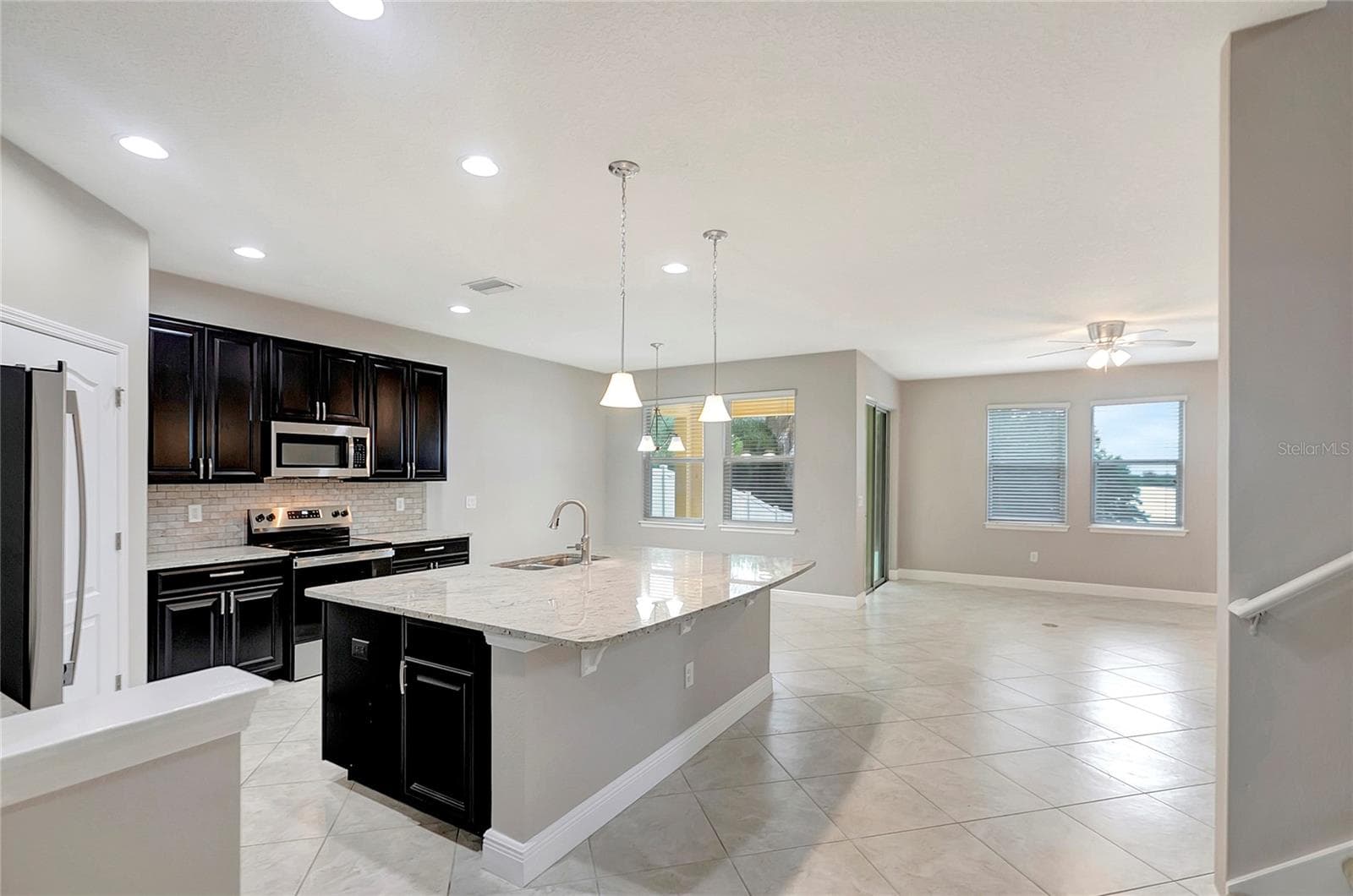 Single Family Residence at 5028 INSHORE LANDING DR, APOLLO BEACH, photo 8 of 56